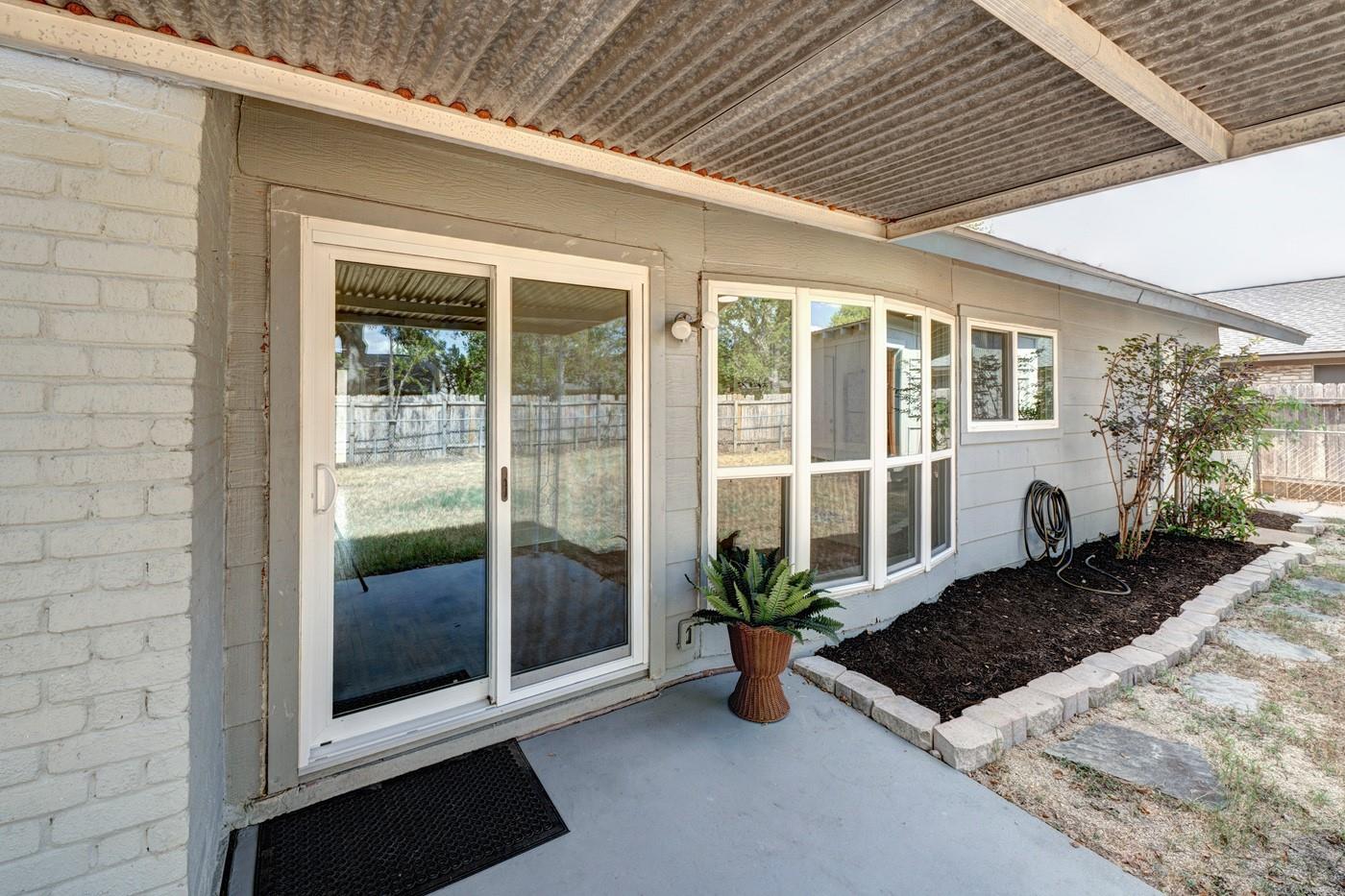 1414 Manford Hill Dr Property Photo 27