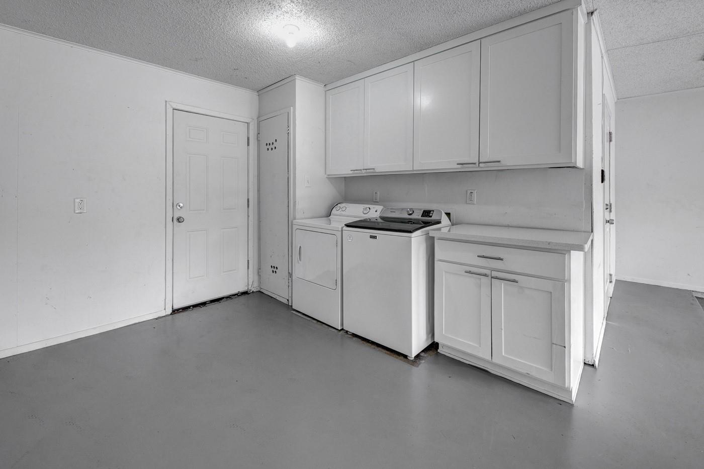 1414 Manford Hill Dr Property Photo 30