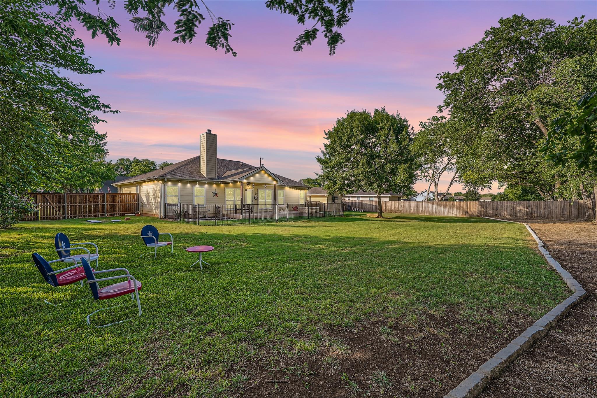 240 Hummingbird WAY