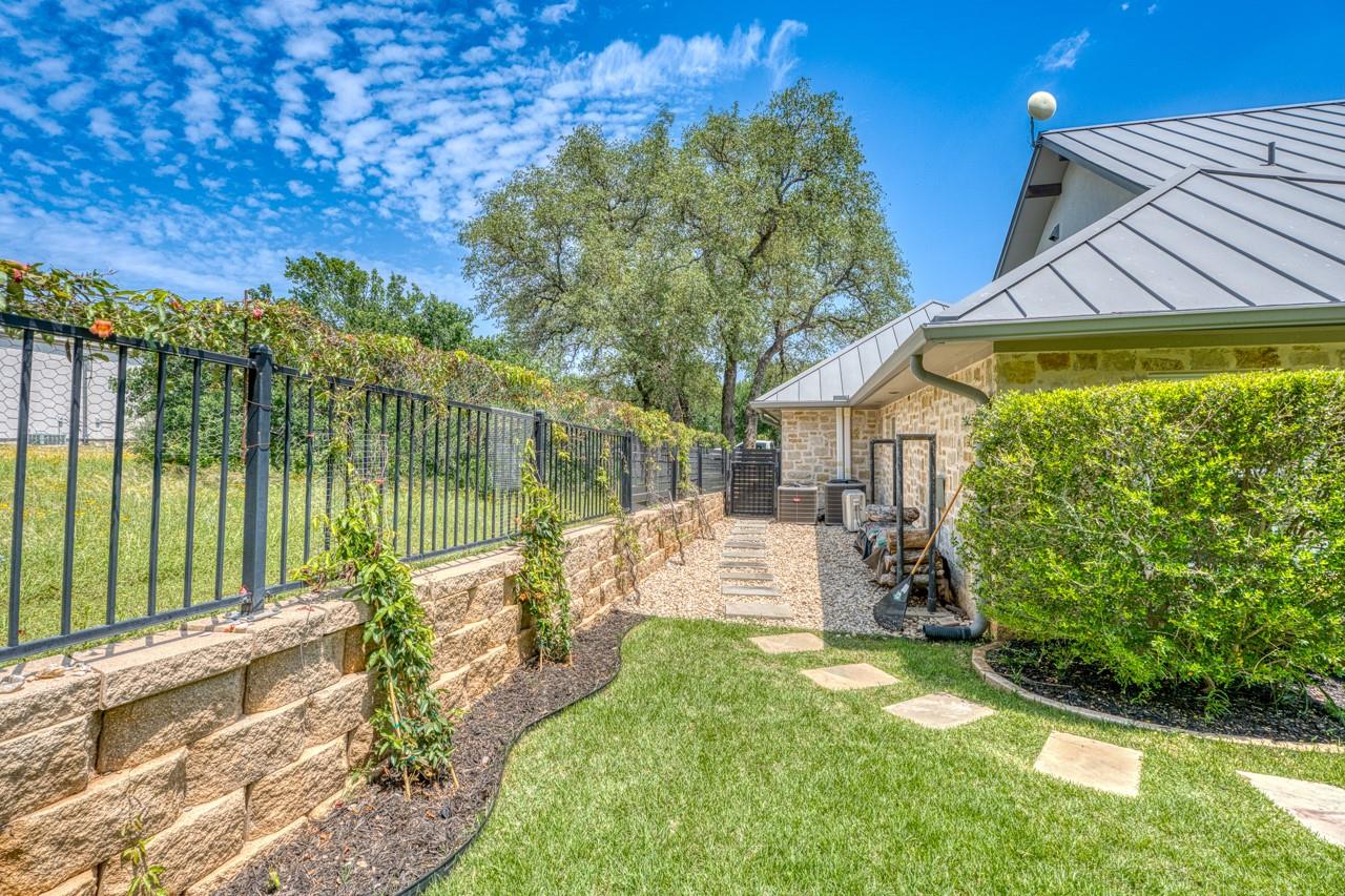 701 Indian Paint Trl Property Photo 31