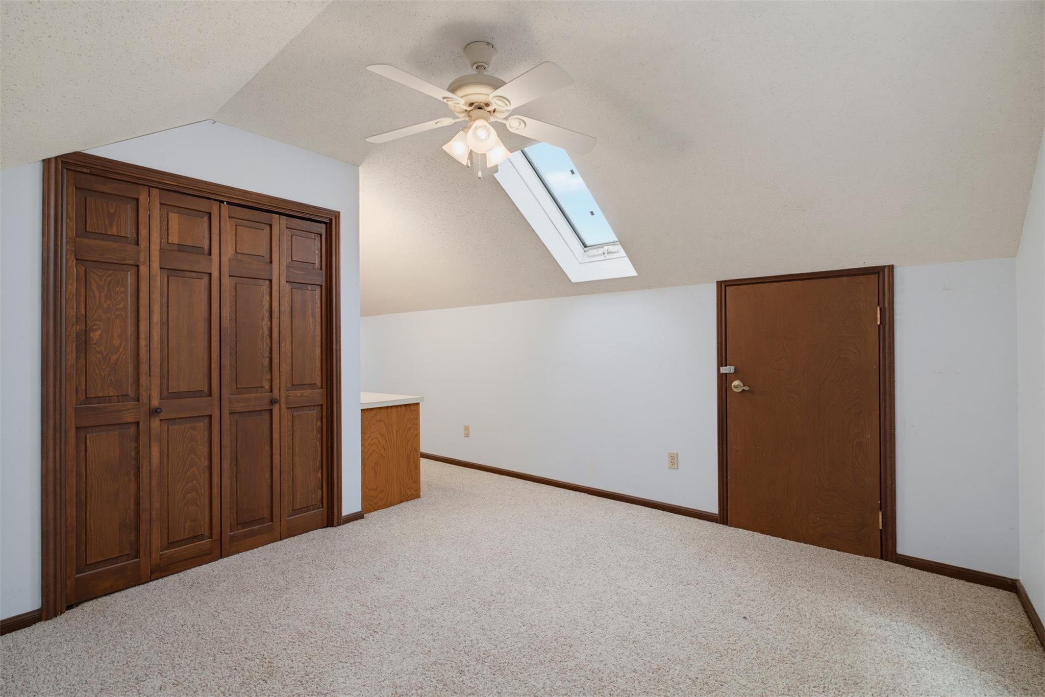 1901 Skyles Rd Property Photo 23