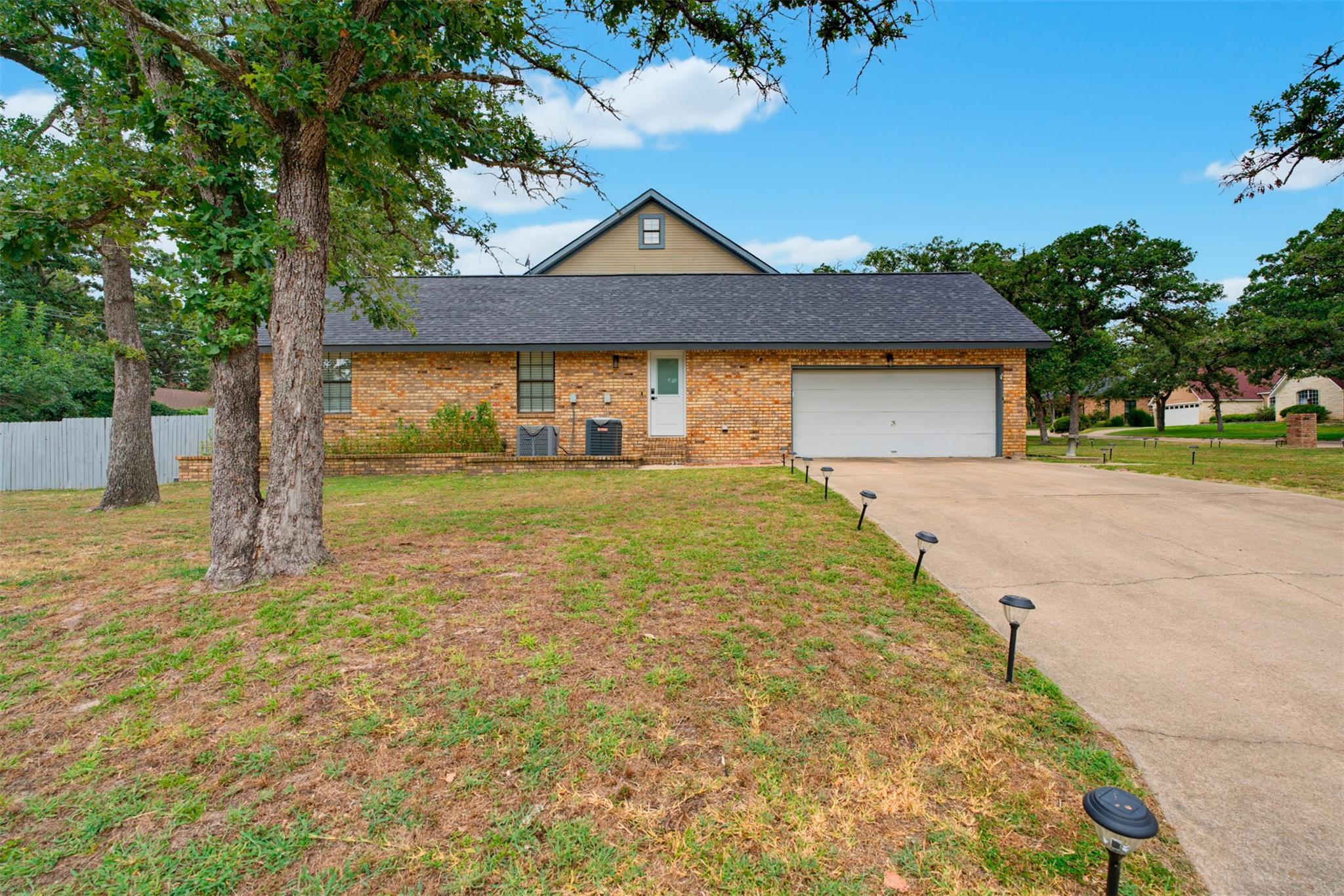 1901 Skyles Rd Property Photo 31