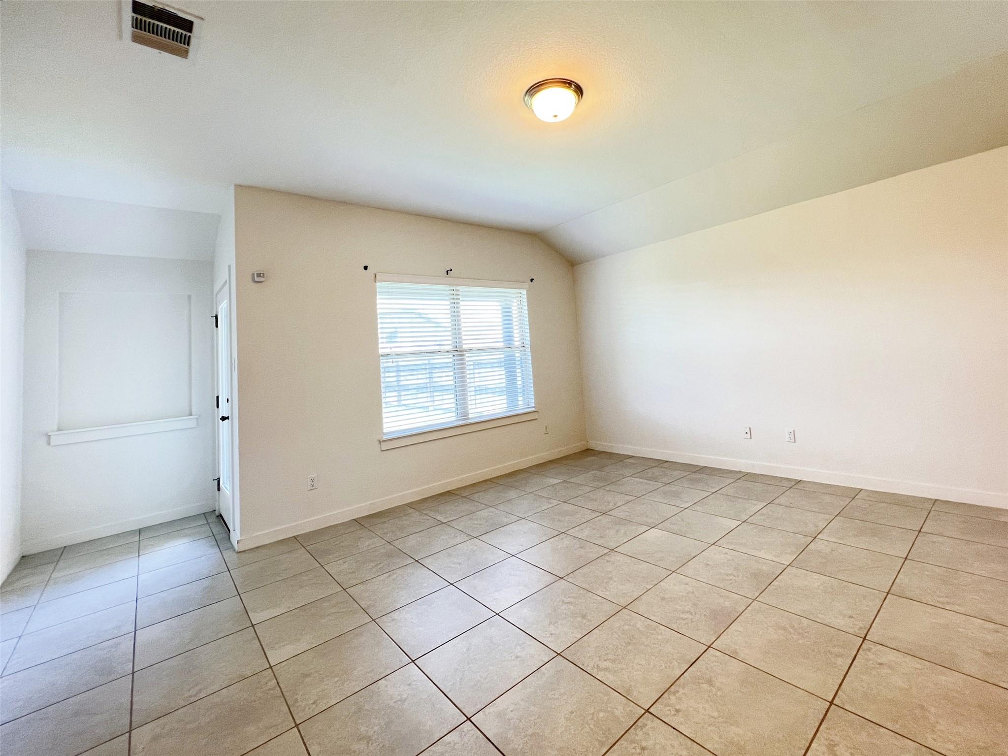 5772 Corsica Loop Property Photo 6