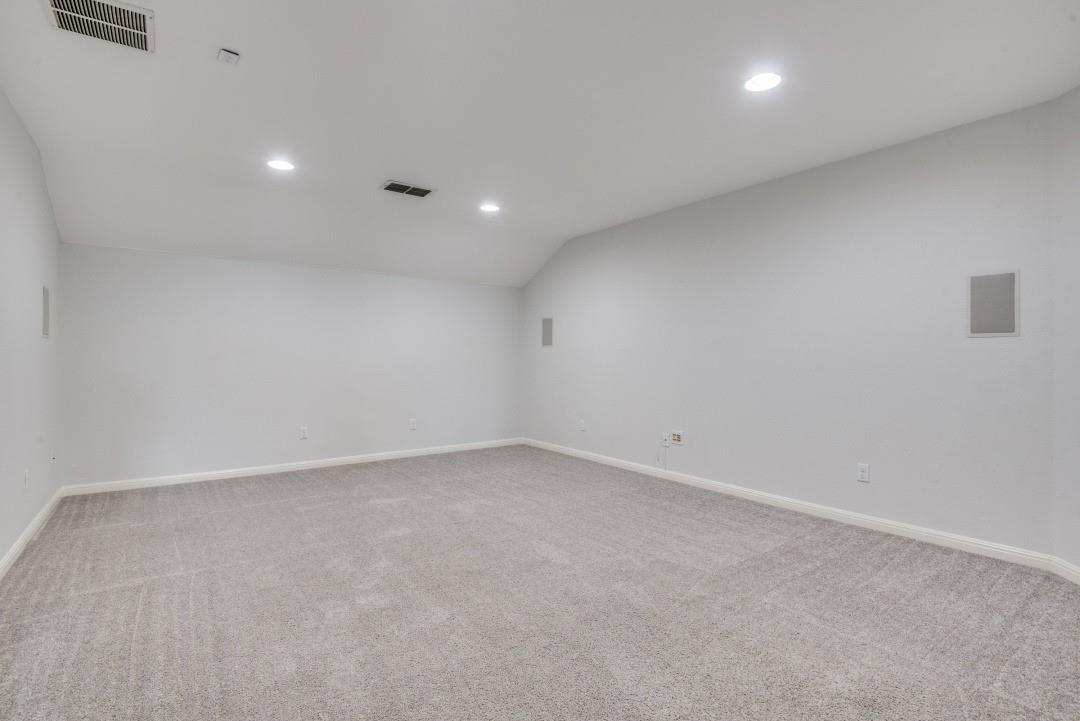 628 Bottle Brush Dr Property Photo 12