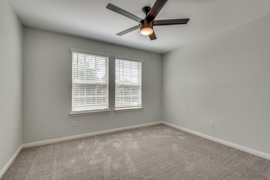 628 Bottle Brush Dr Property Photo 13