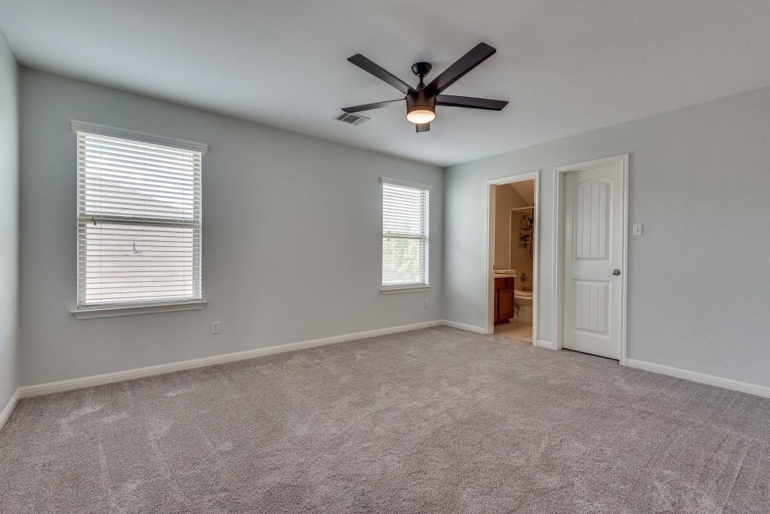 628 Bottle Brush Dr Property Photo 14