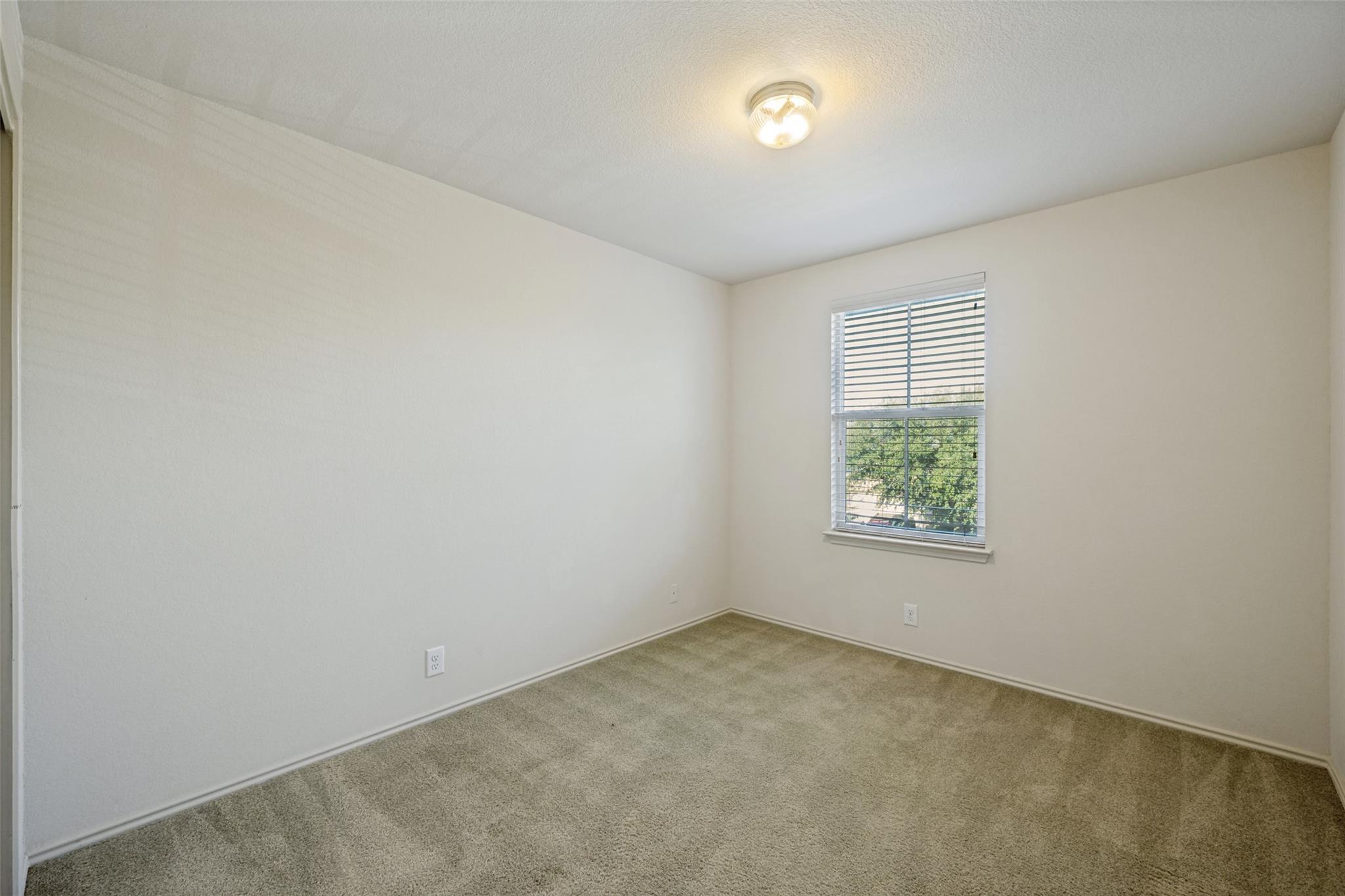 3500 Savage Springs Dr Property Photo 8