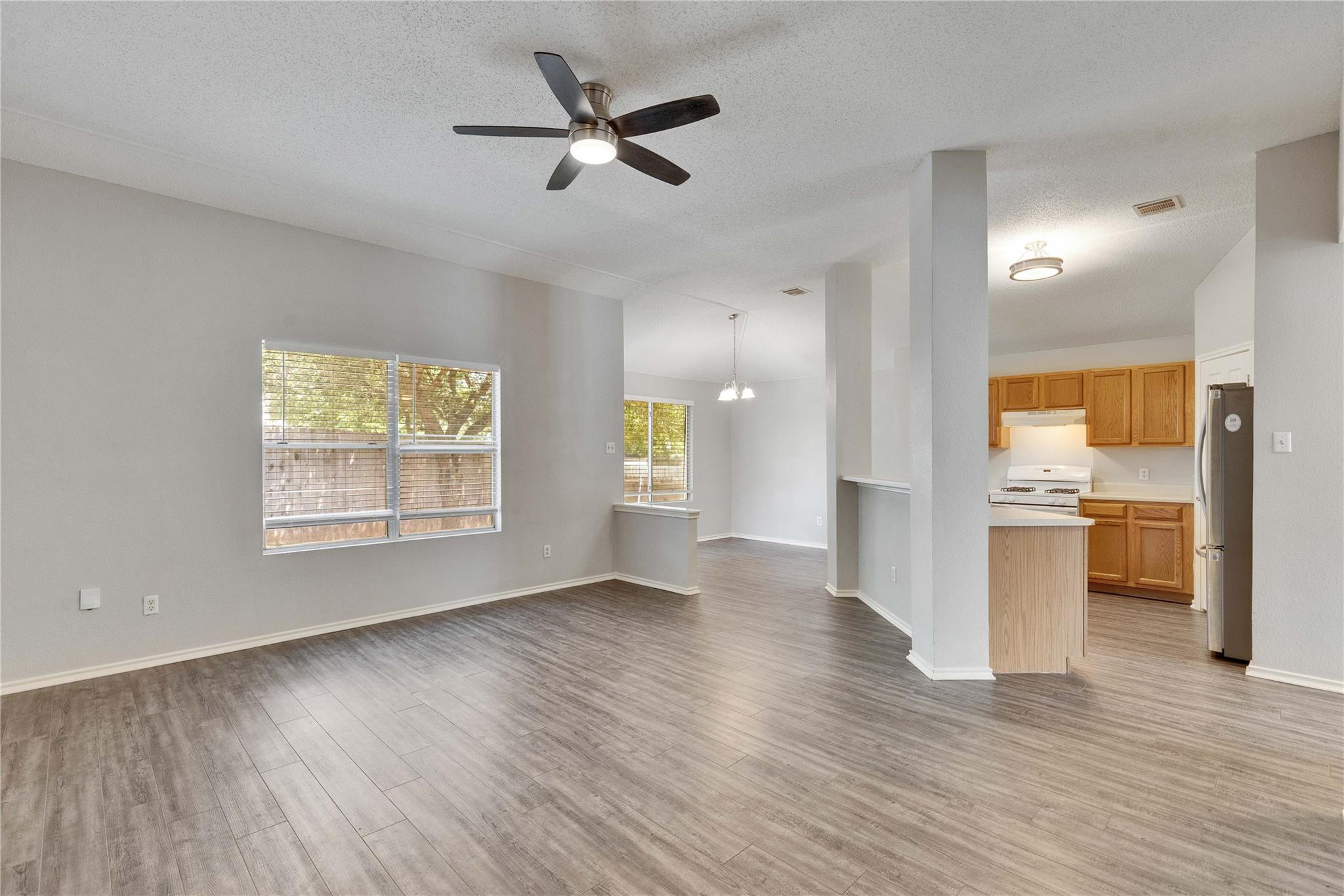 1403 Gulf Way Property Photo 3