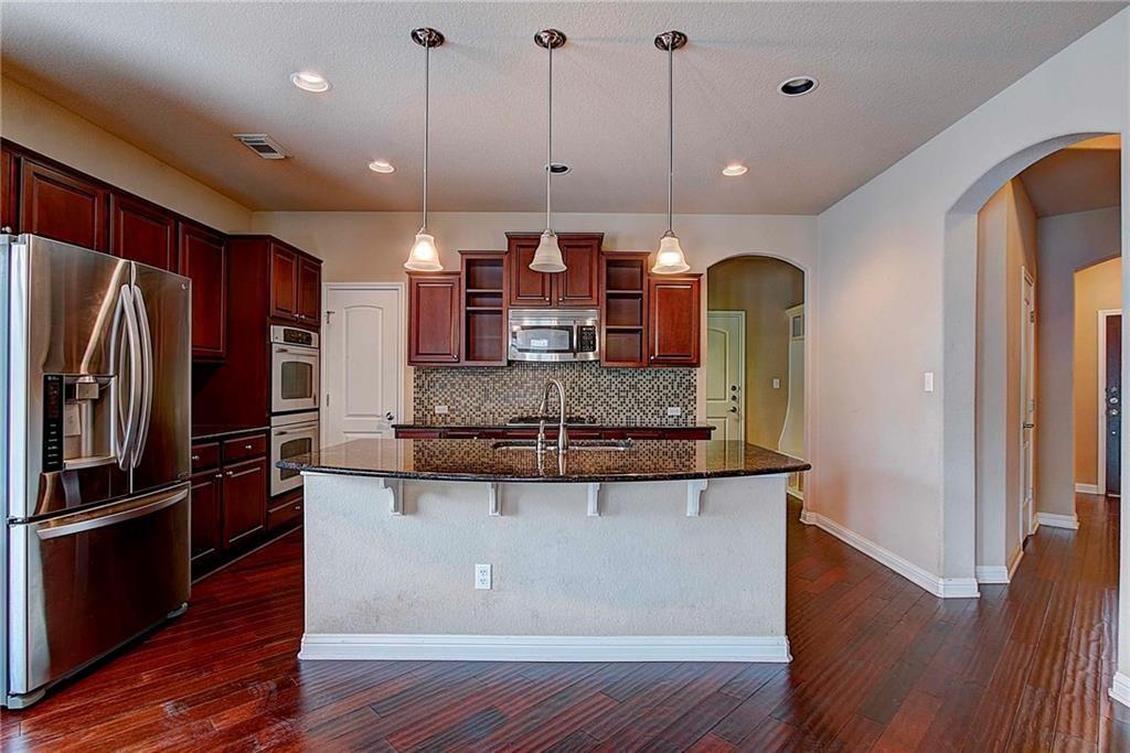 2409 Santa Clara Ln Property Photo 8