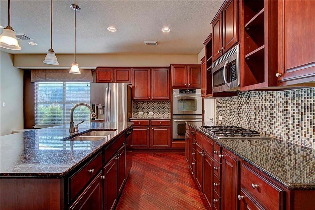 2409 Santa Clara Ln Property Photo 11