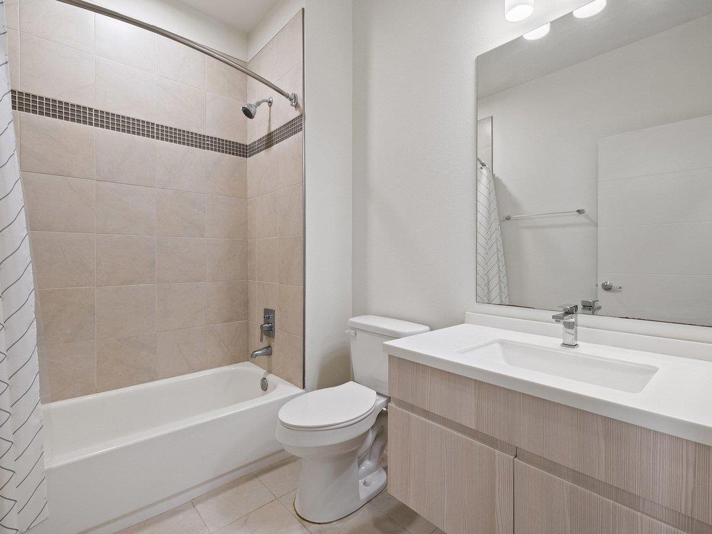 7805 Cooper Ln #204 Property Photo 10