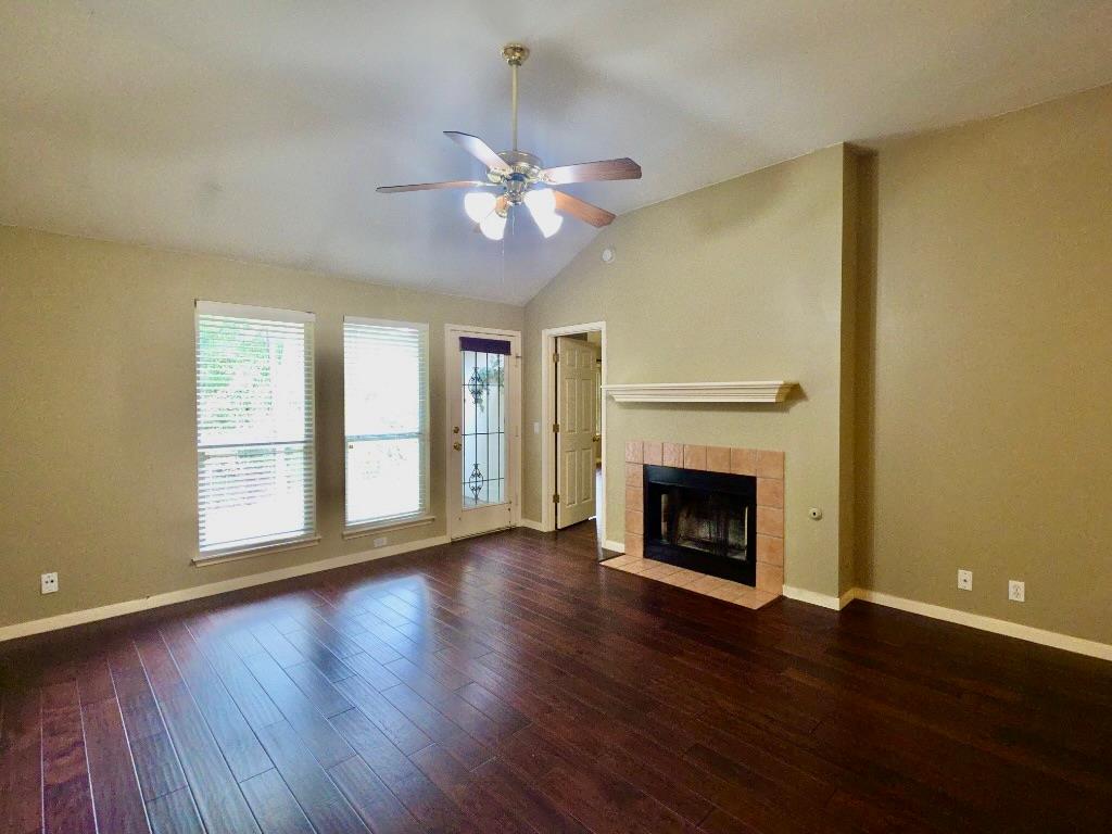 9106 Wellesley Dr Property Photo 2