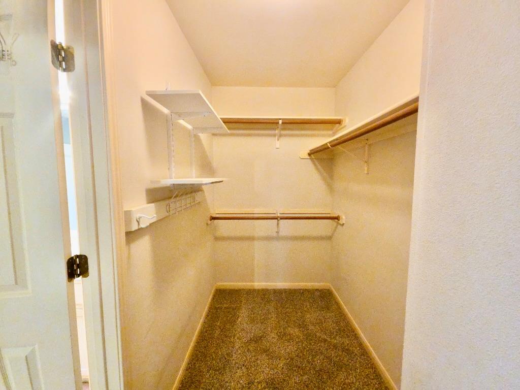 9106 Wellesley Dr Property Photo 15
