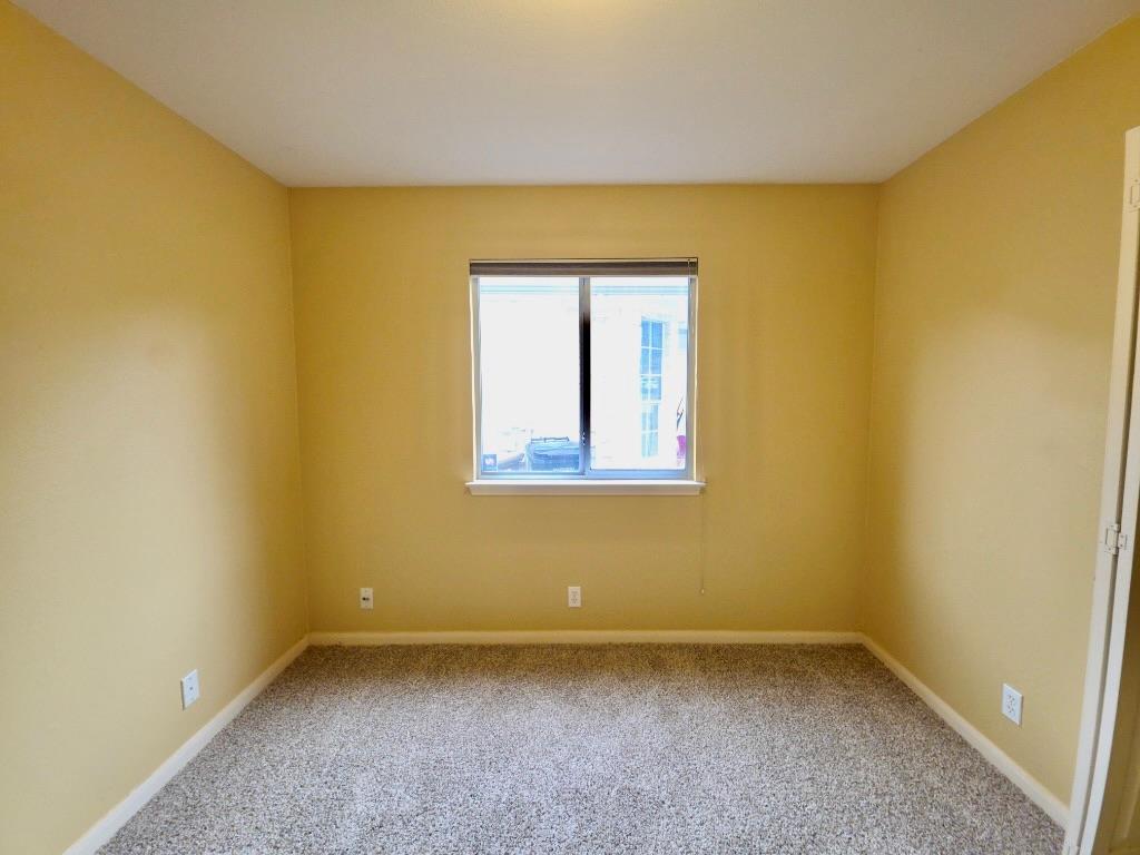 9106 Wellesley Dr Property Photo 16