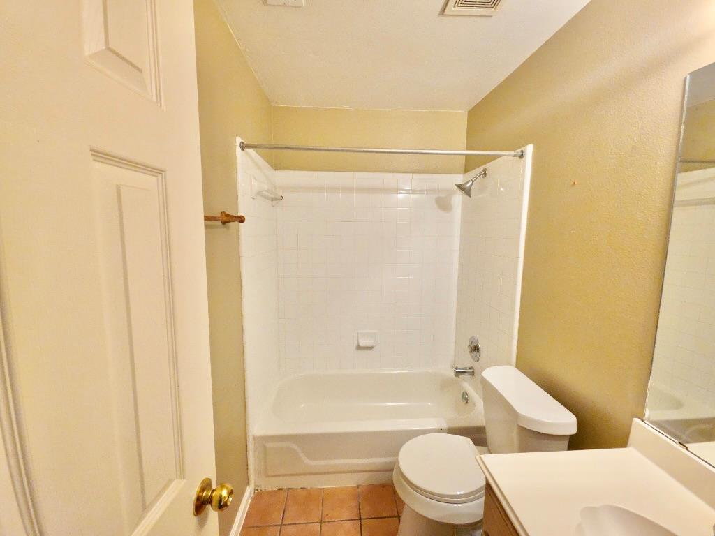 9106 Wellesley Dr Property Photo 18