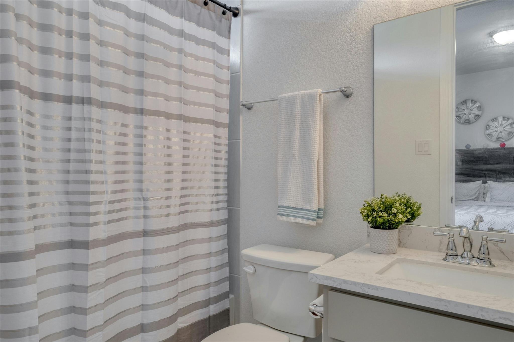 409 Ocate Mesa Trl Property Photo 25