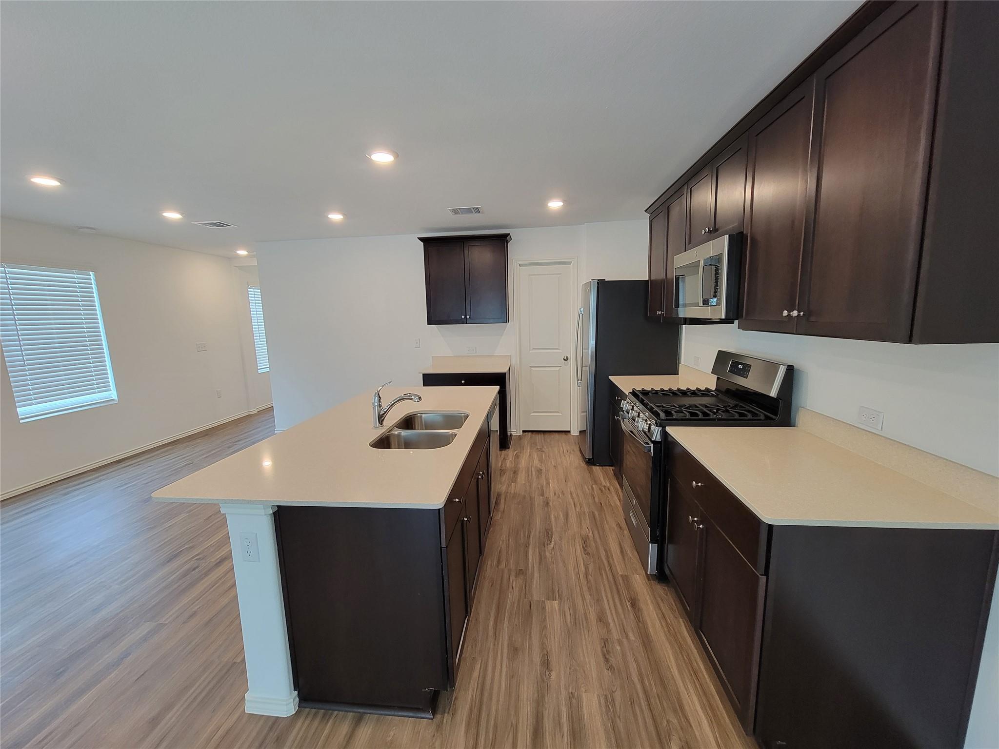 12109 Short Leaf Path Property Photo 11