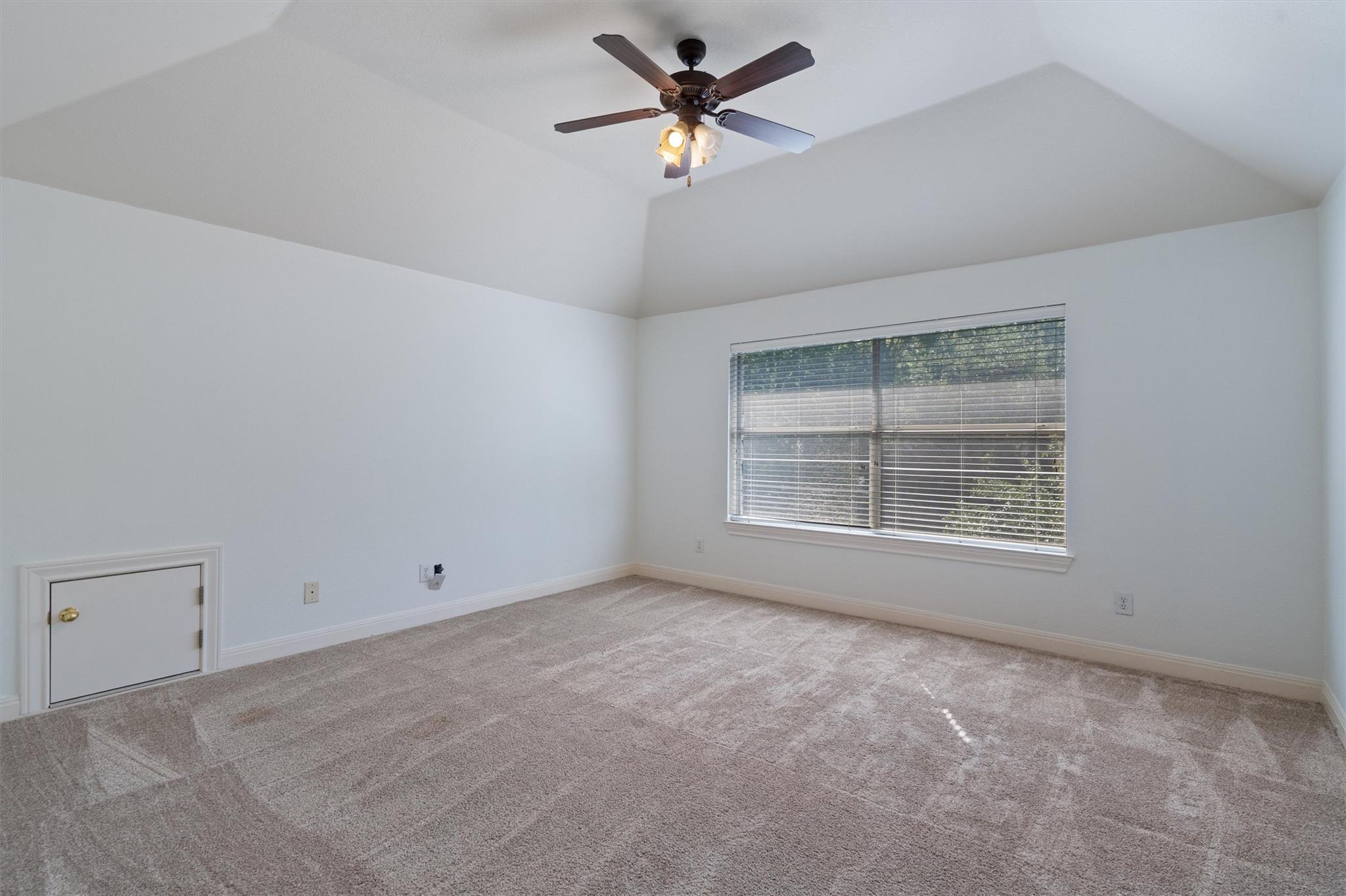 10303 Spicewood Pkwy Property Photo 28