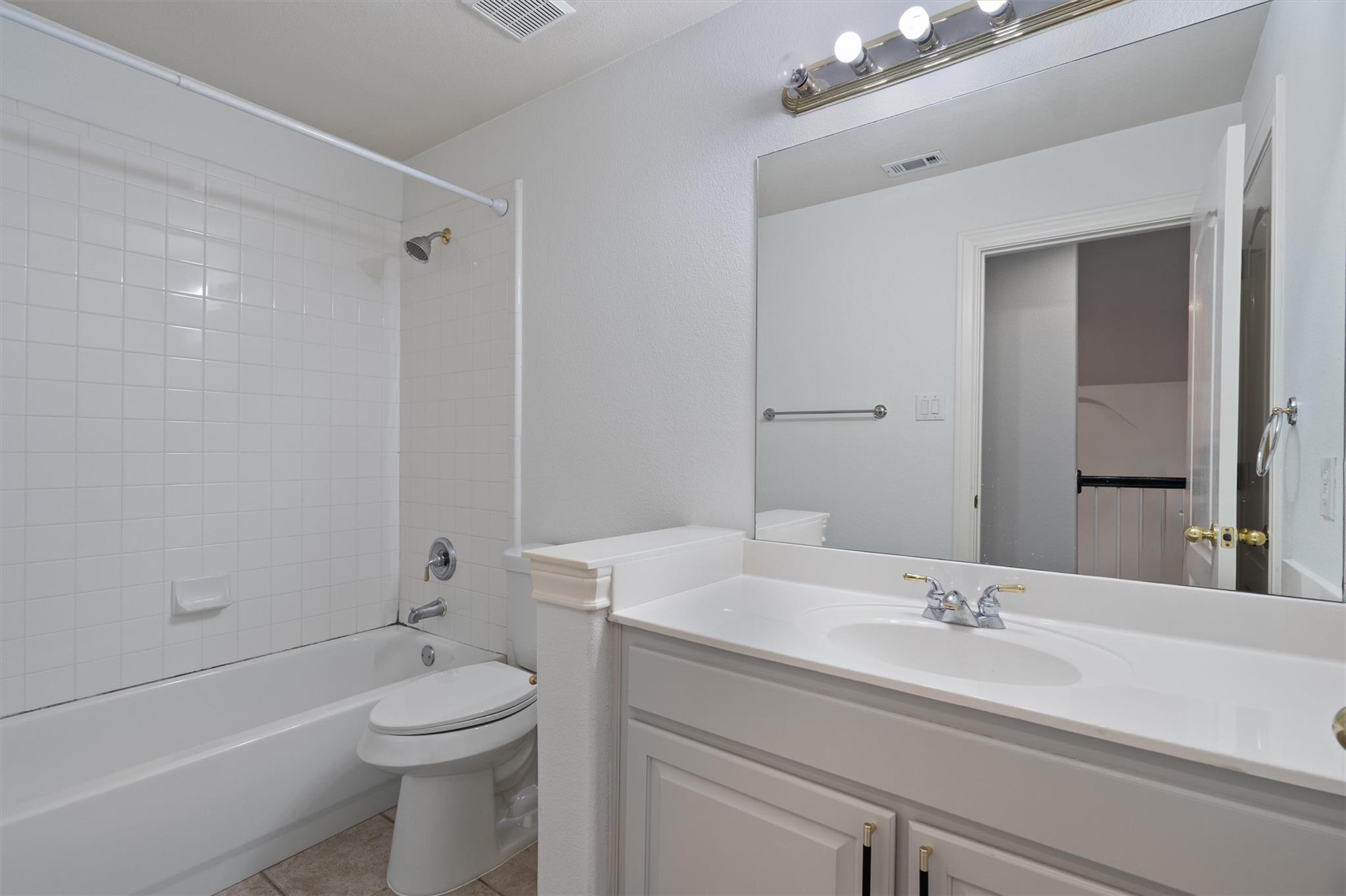 10303 Spicewood Pkwy Property Photo 33