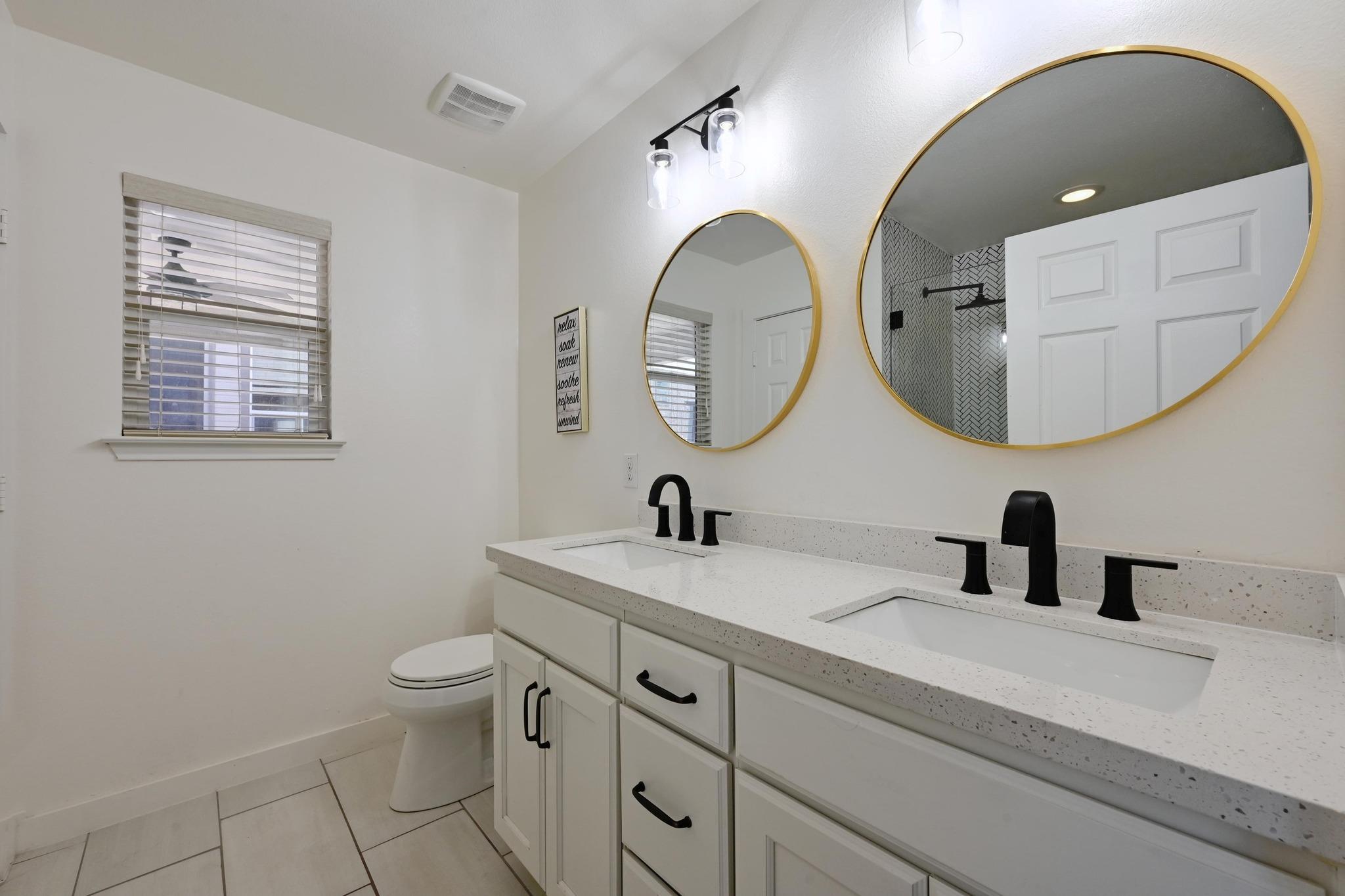 7004 Ashen Ln Property Photo 17