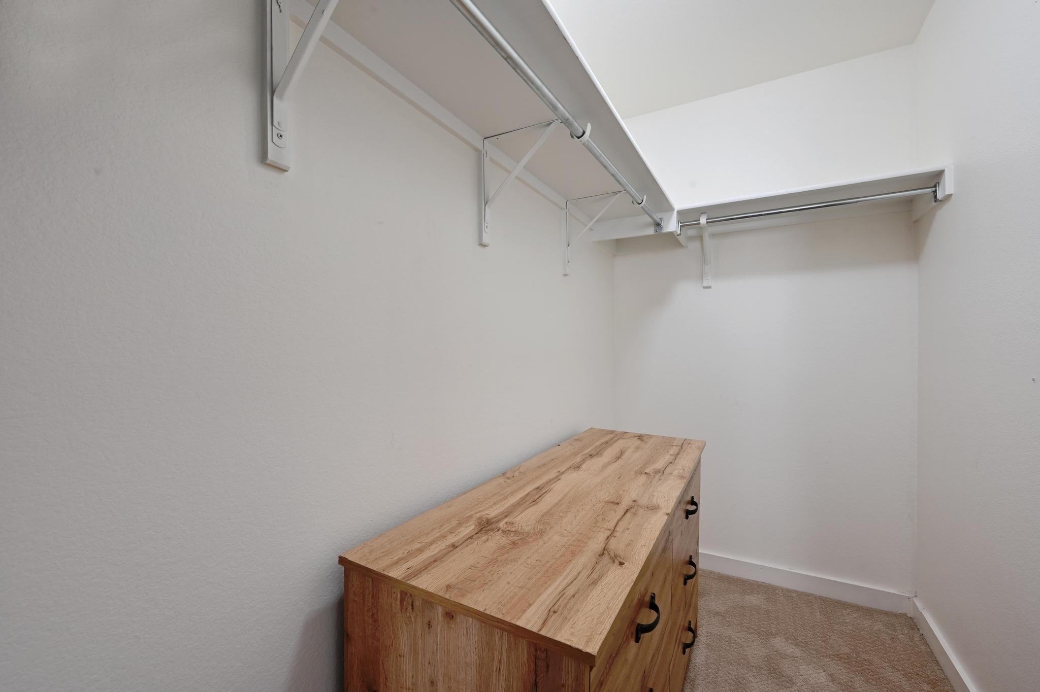 7004 Ashen Ln Property Photo 19