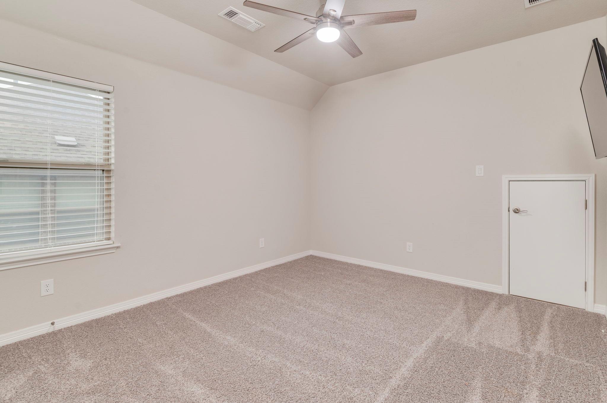 201 S Park Vis Property Photo 28