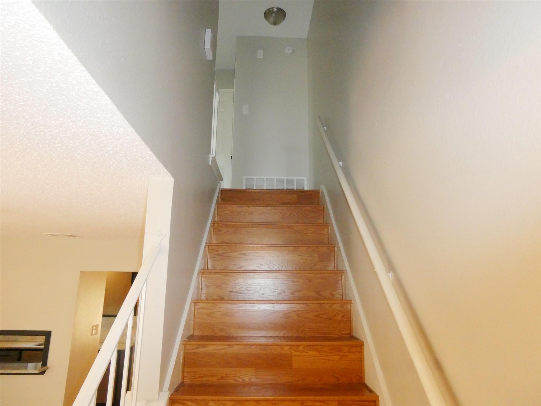 8400 Jamestown Dr #204 Property Photo 12