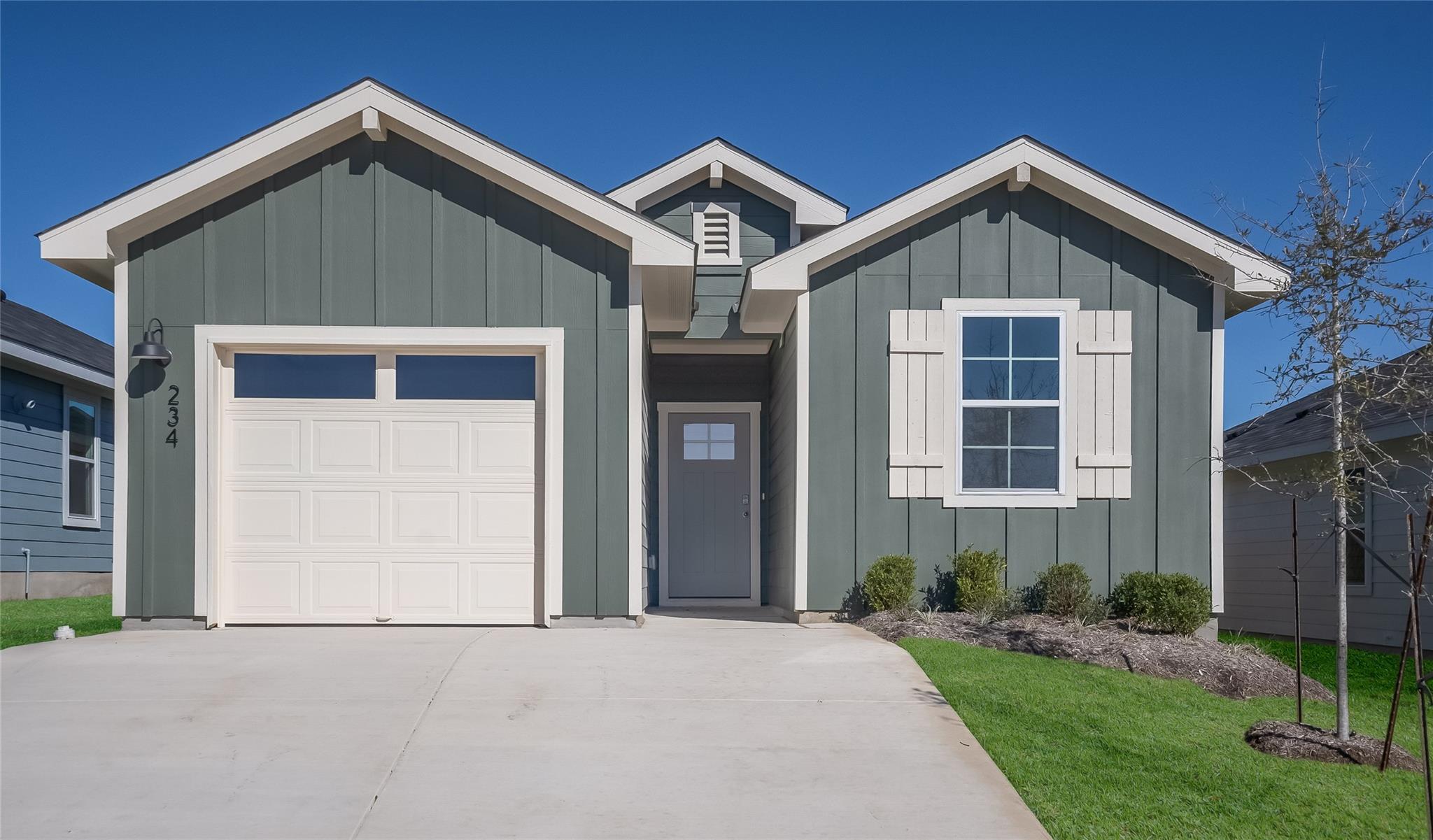 310 Celosia Loop Property Photo