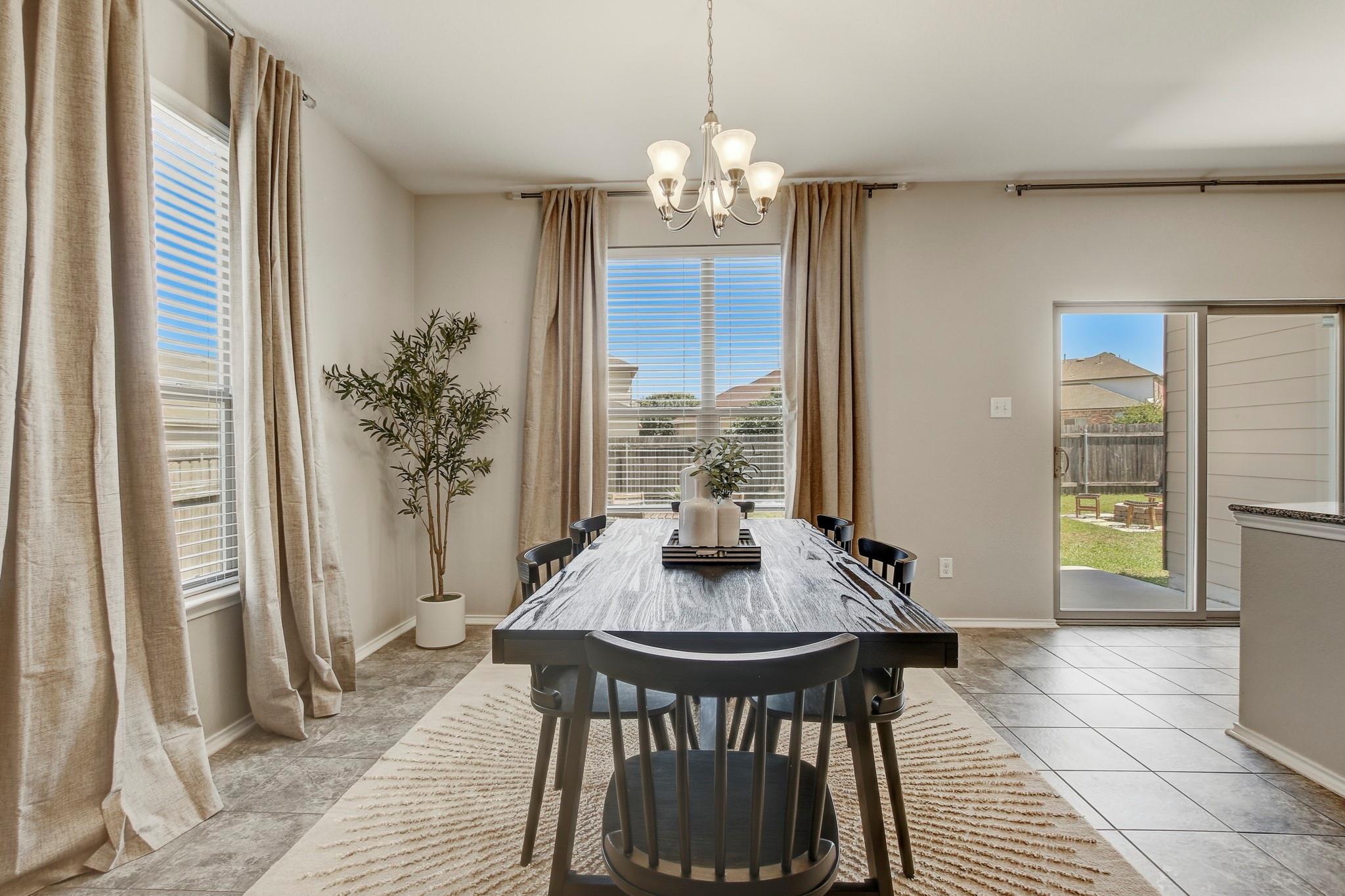 5816 Sardinia Dr Property Photo 4