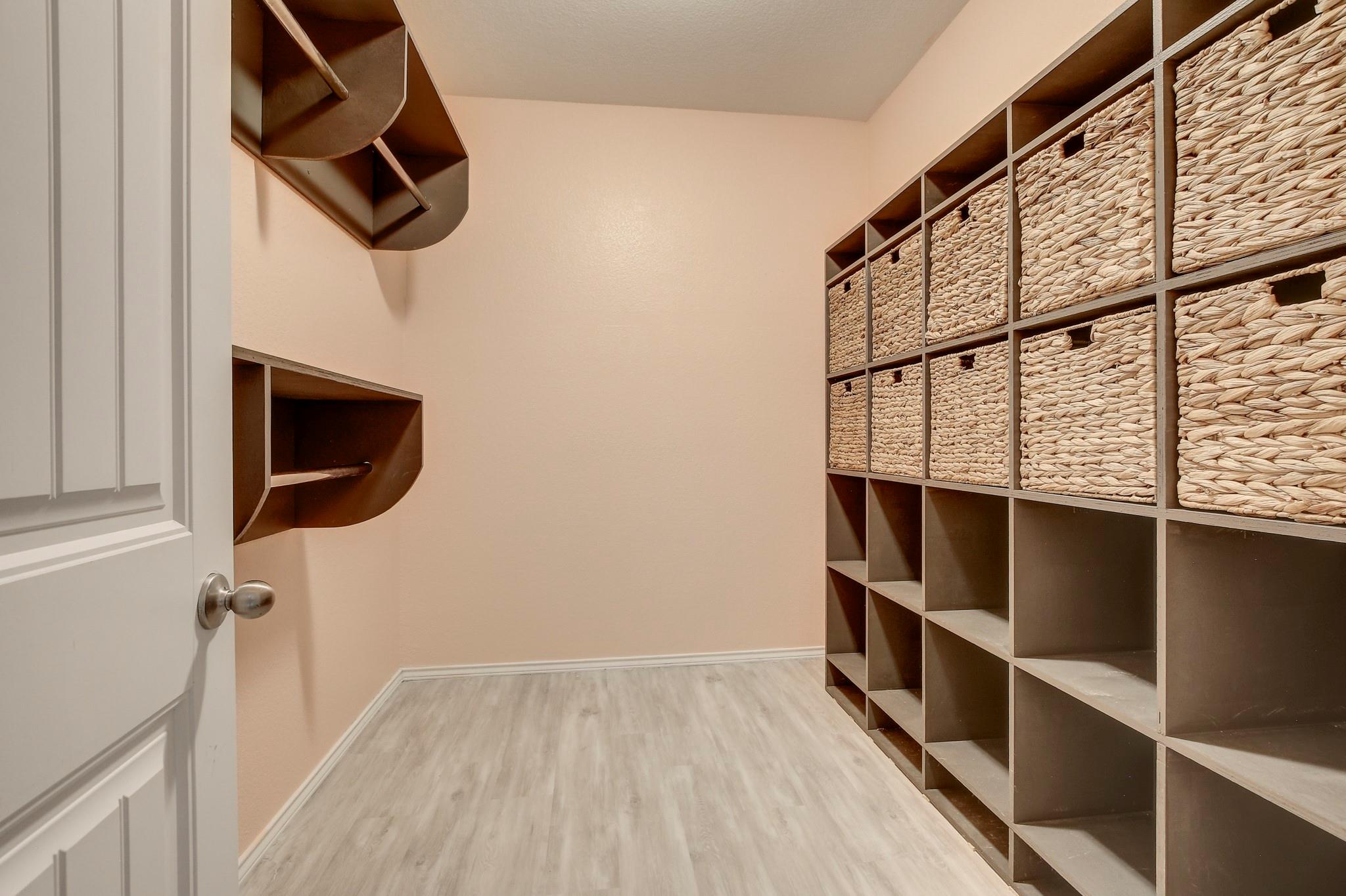 5816 Sardinia Dr Property Photo 23