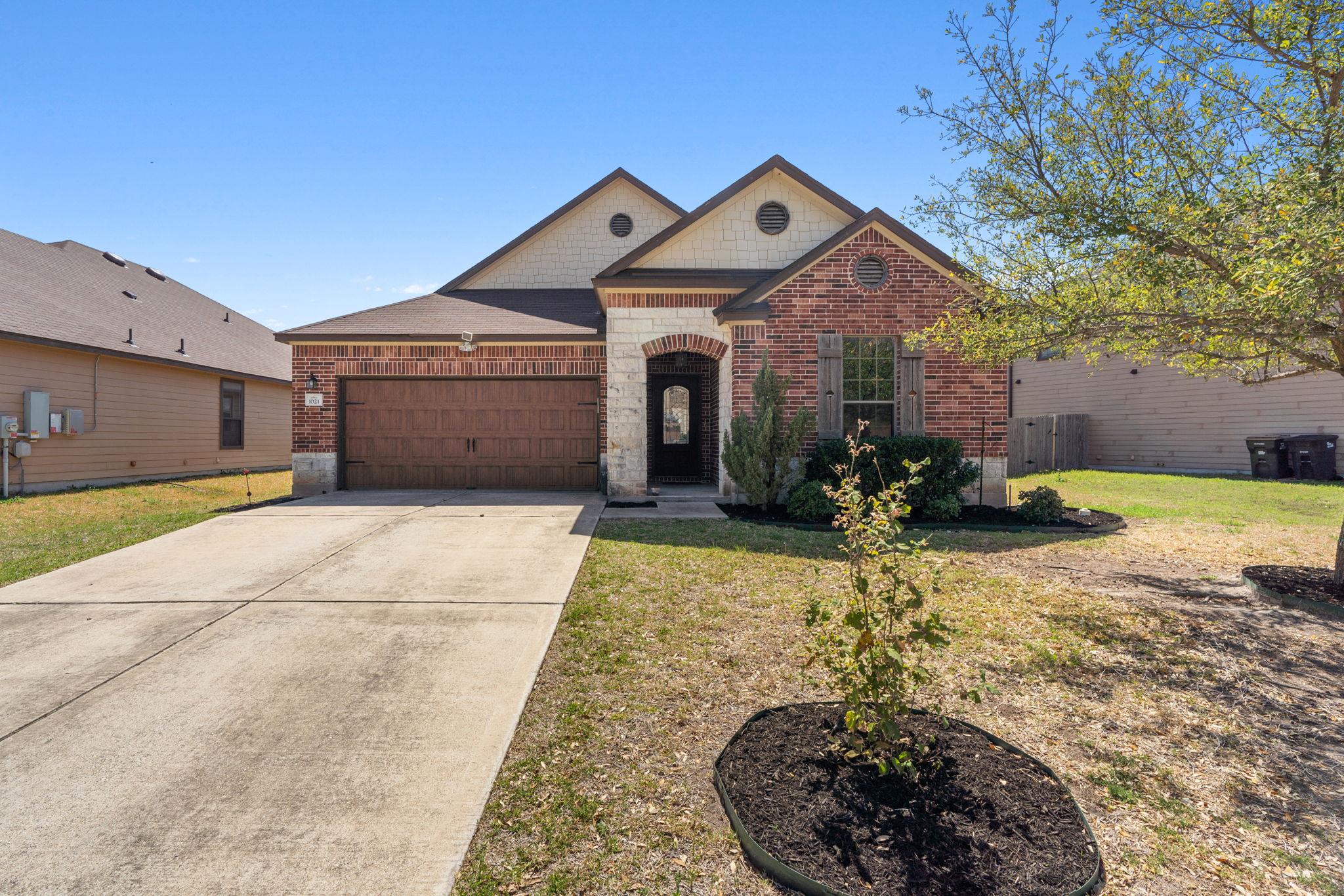Westview Real Estate Listings Main Image