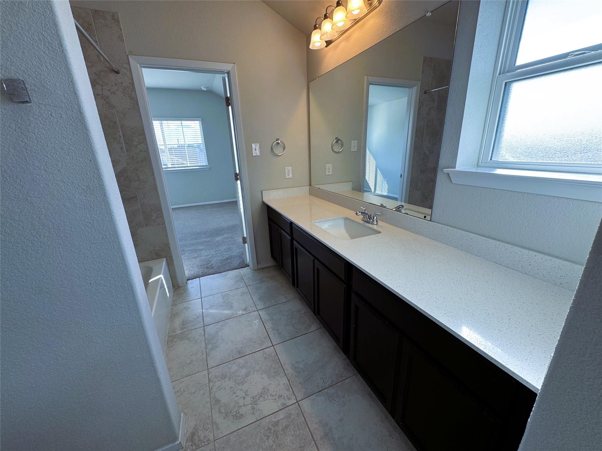 106 Crooked Trail Trl Property Photo 18