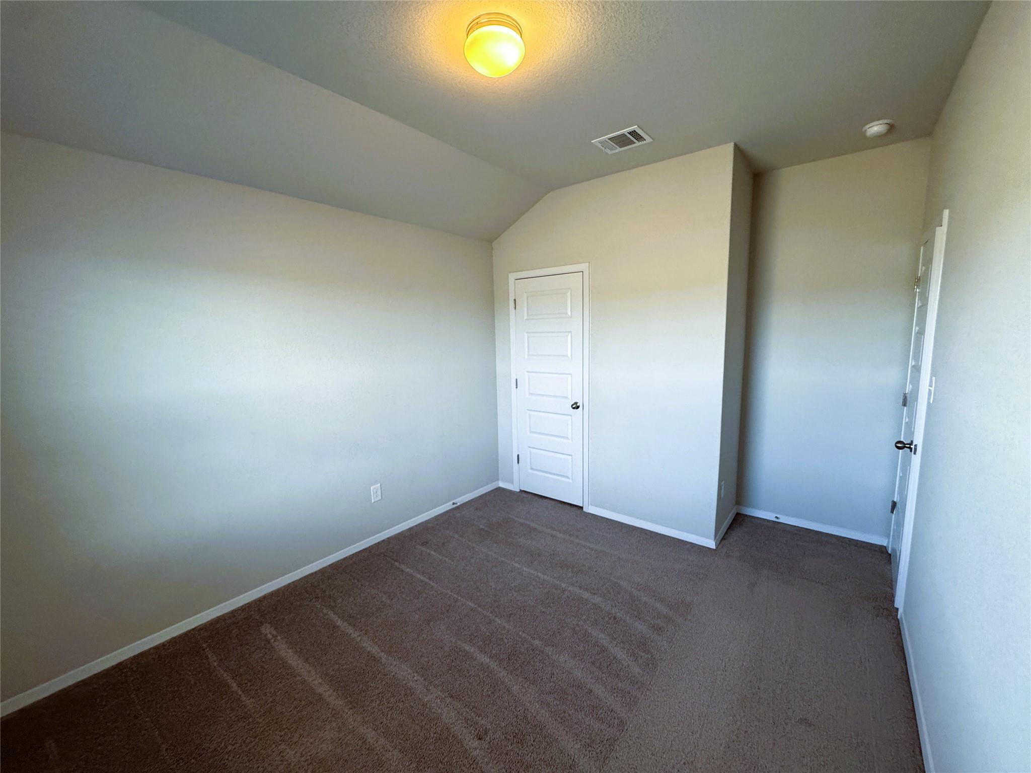 106 Crooked Trail Trl Property Photo 25