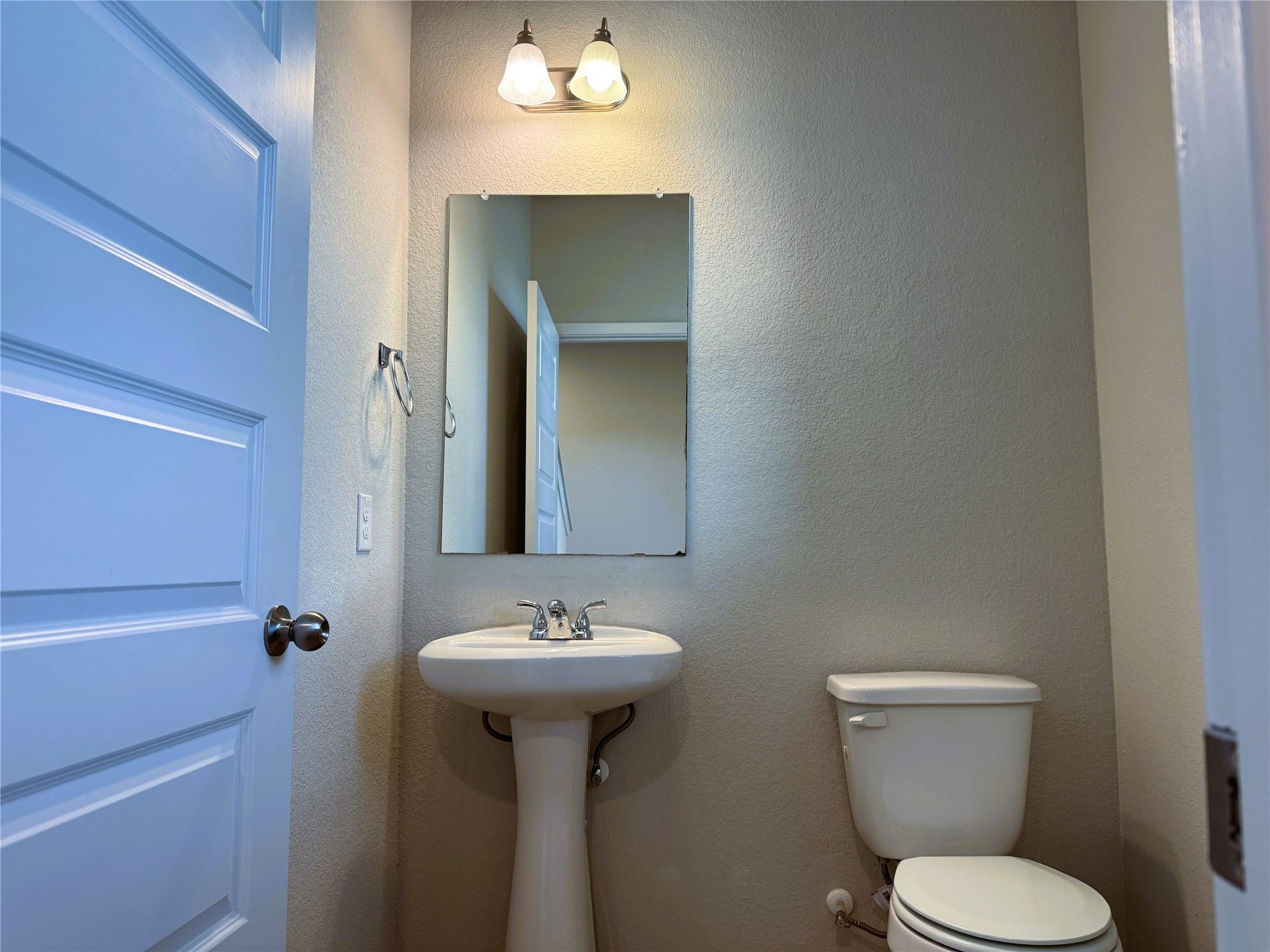 106 Crooked Trail Trl Property Photo 27
