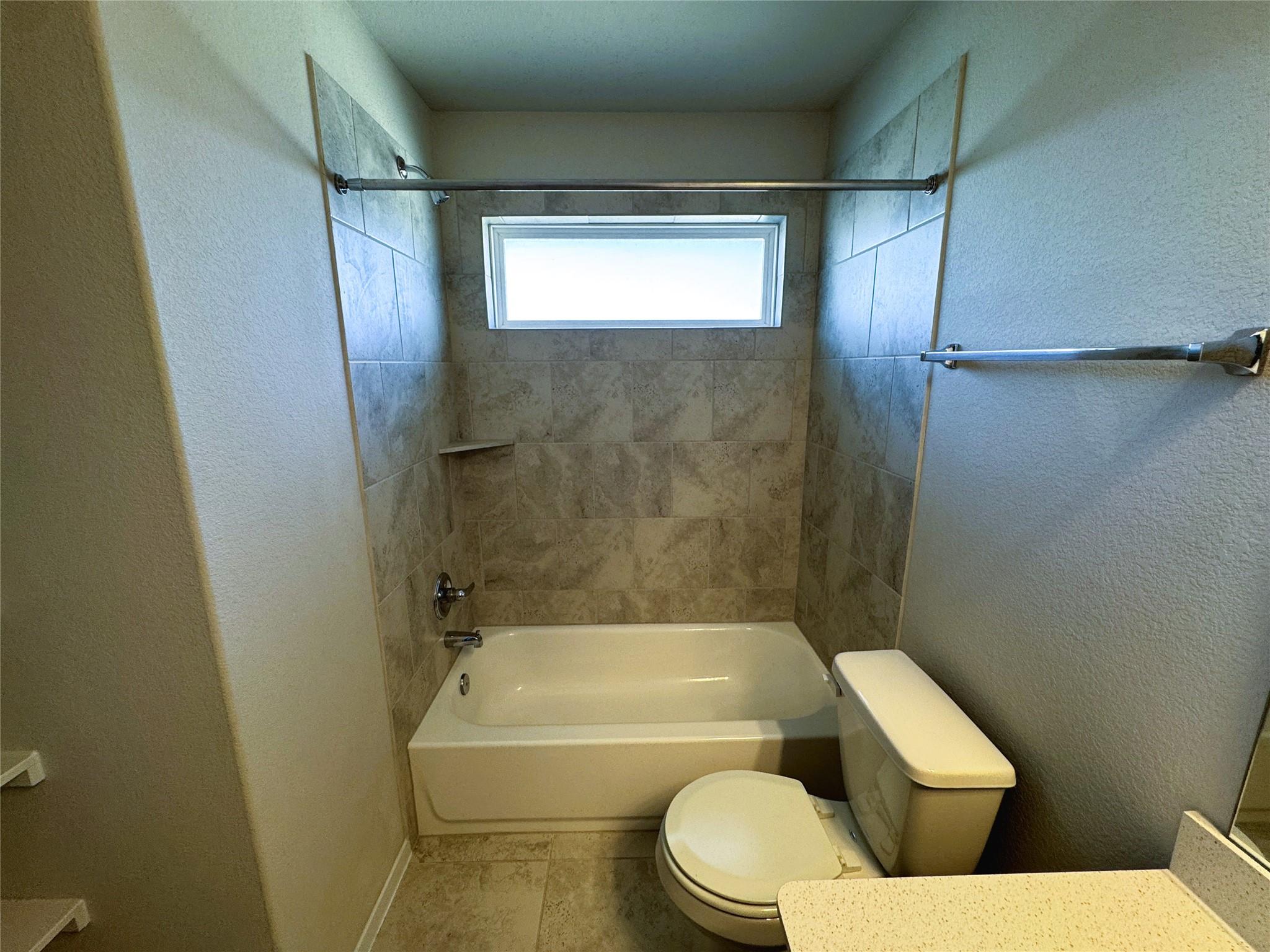 106 Crooked Trail Trl Property Photo 33