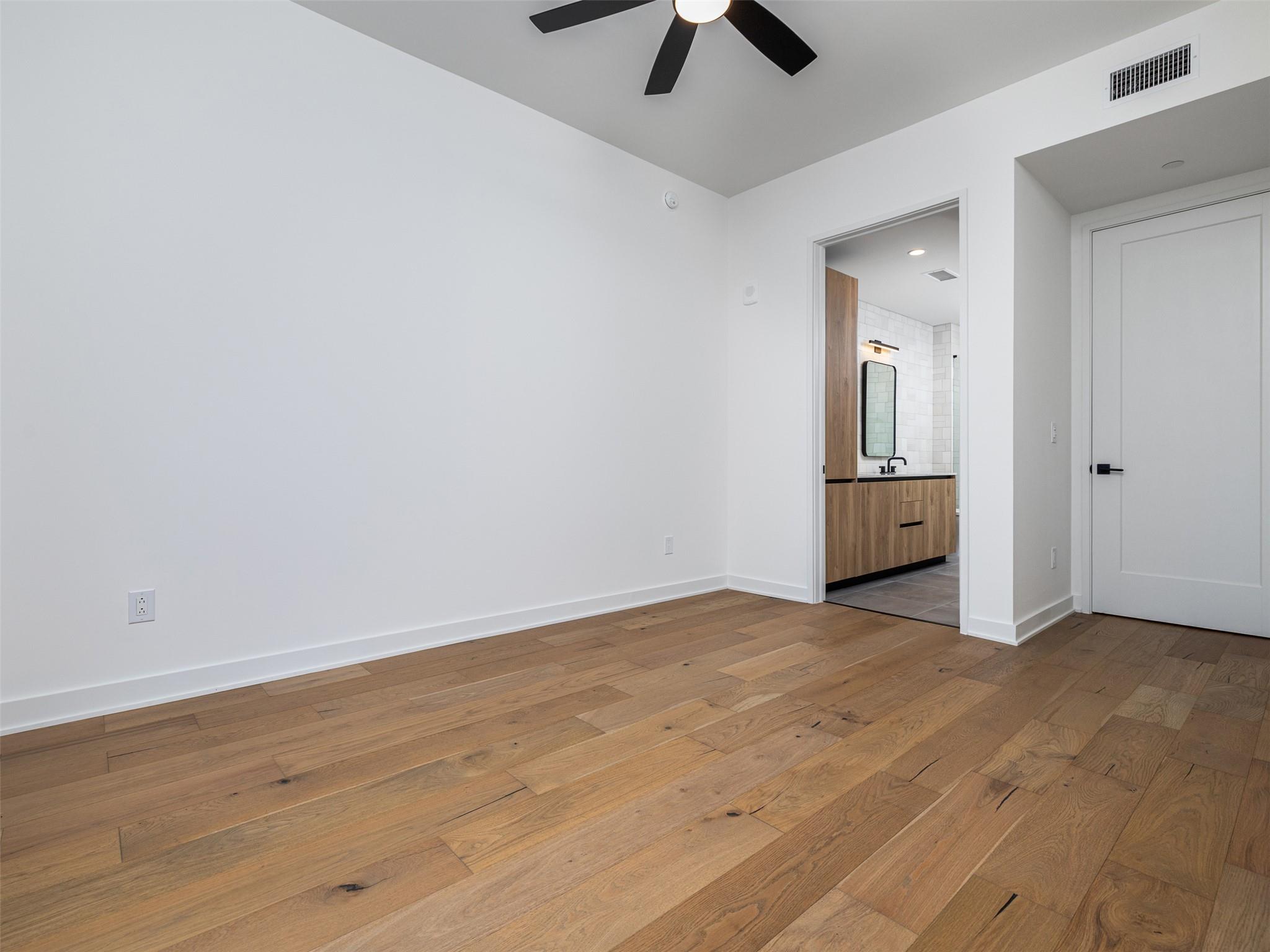 84 East Ave #1609 Property Photo 12