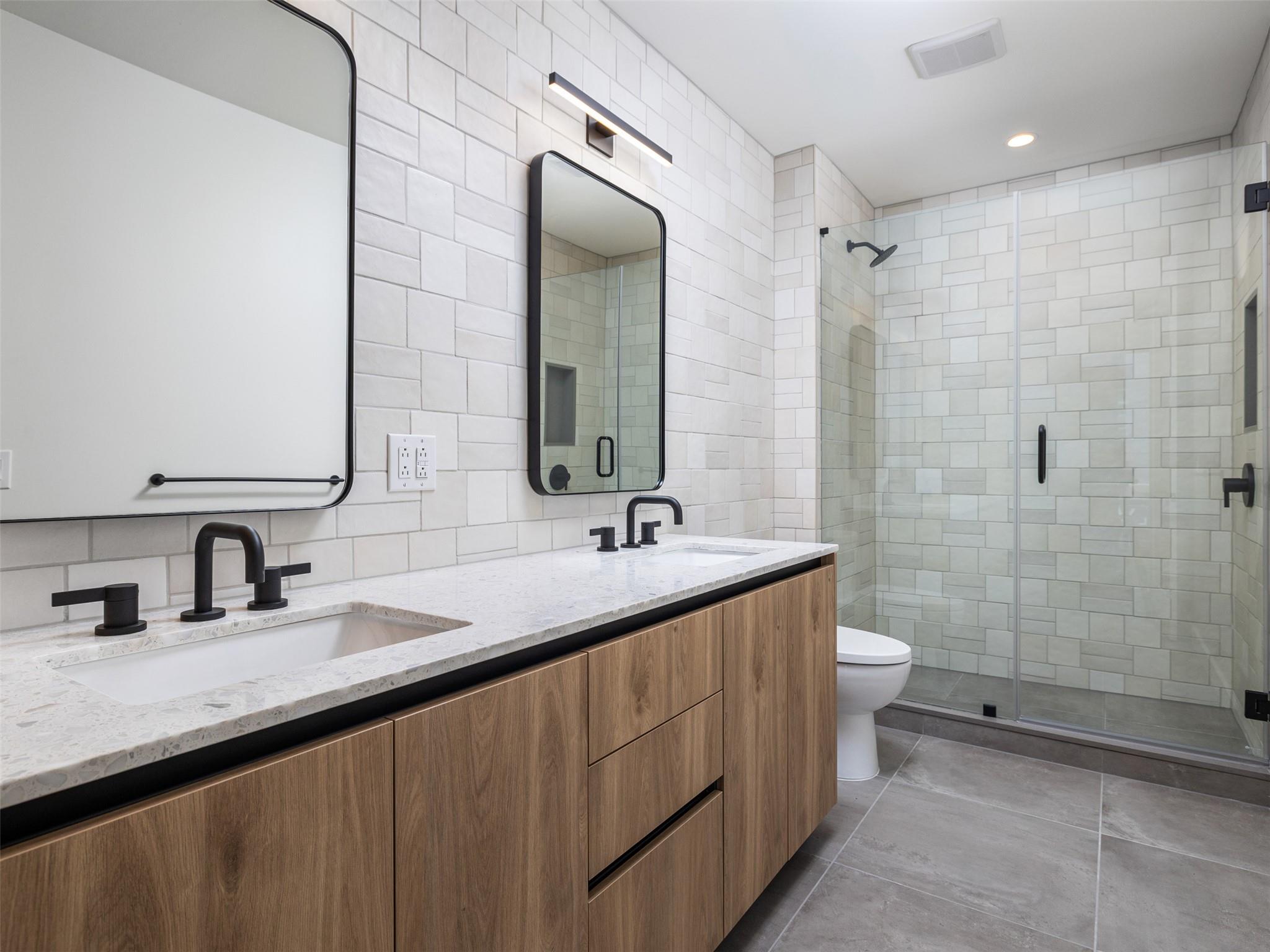 84 East Ave #1609 Property Photo 13