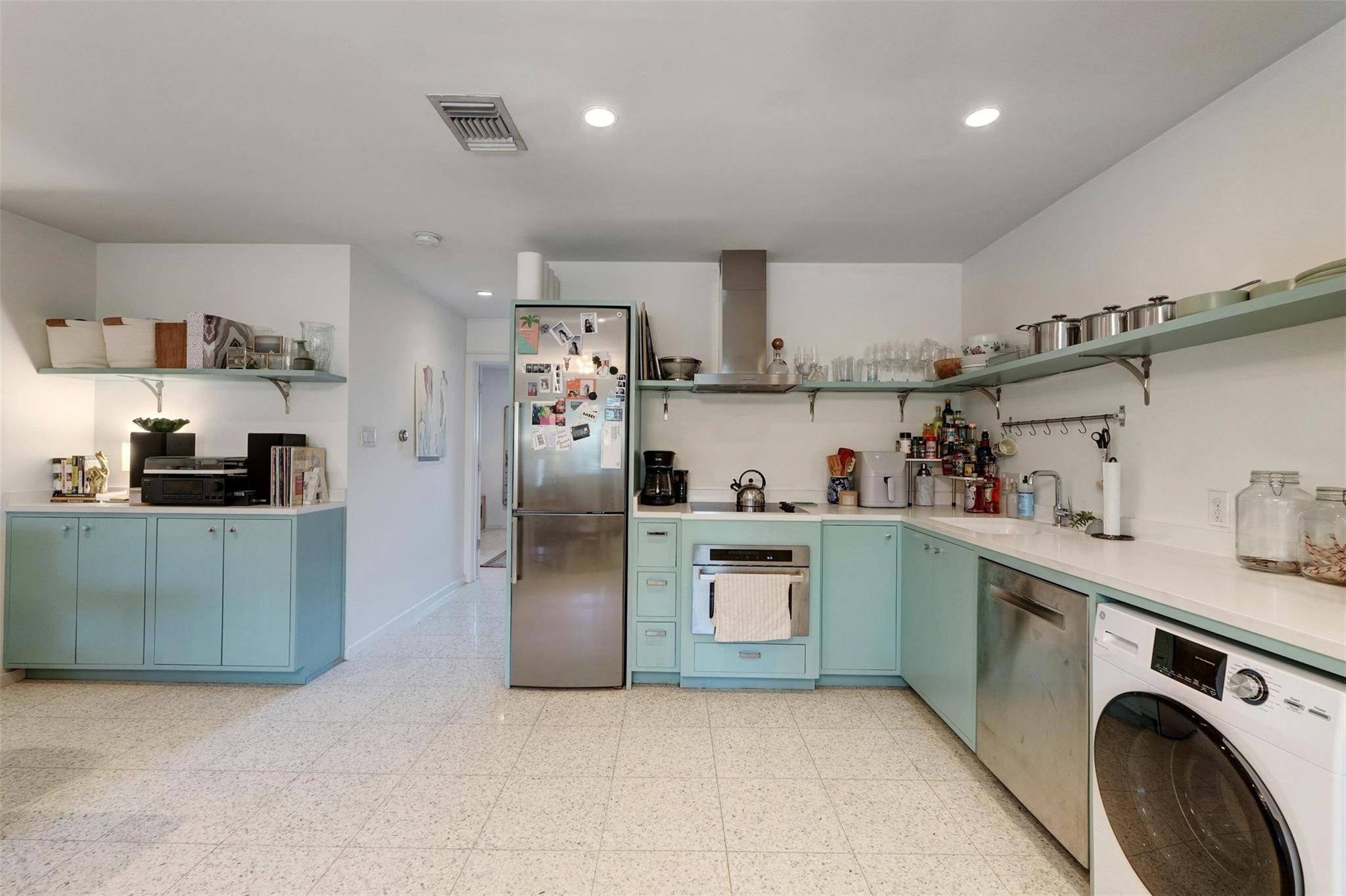 1208 Enfield Rd 202 Property Photo 1