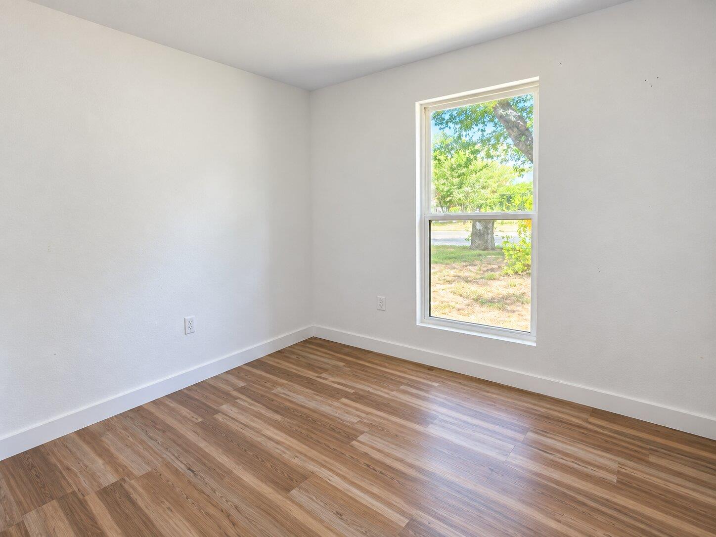 4905 Nesting Way Property Photo 17