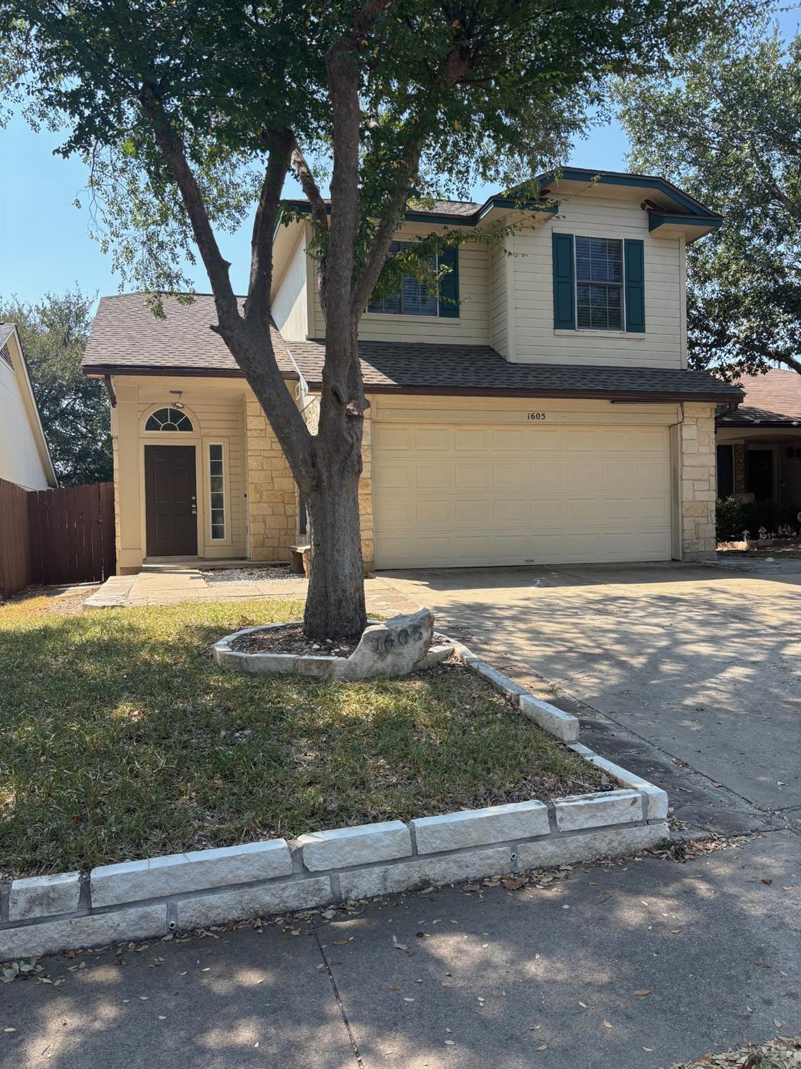 1605 Saint Leger St St Property Photo 1