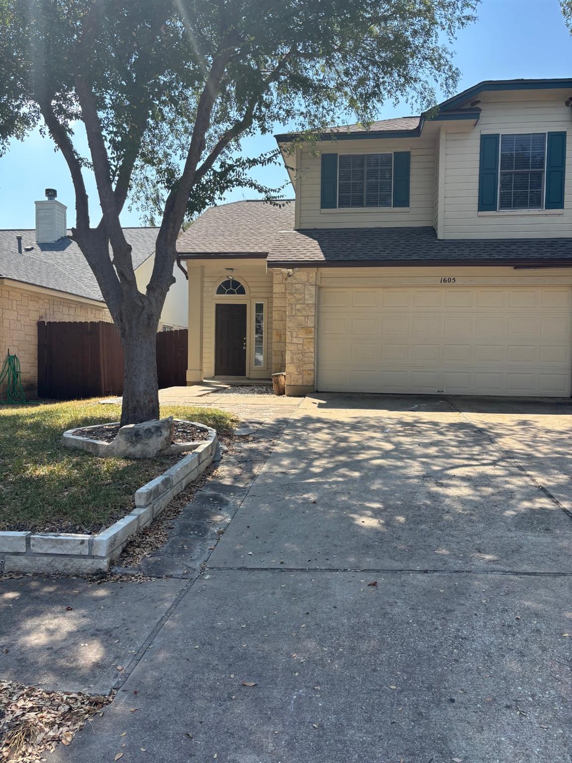 1605 Saint Leger St St Property Photo 2