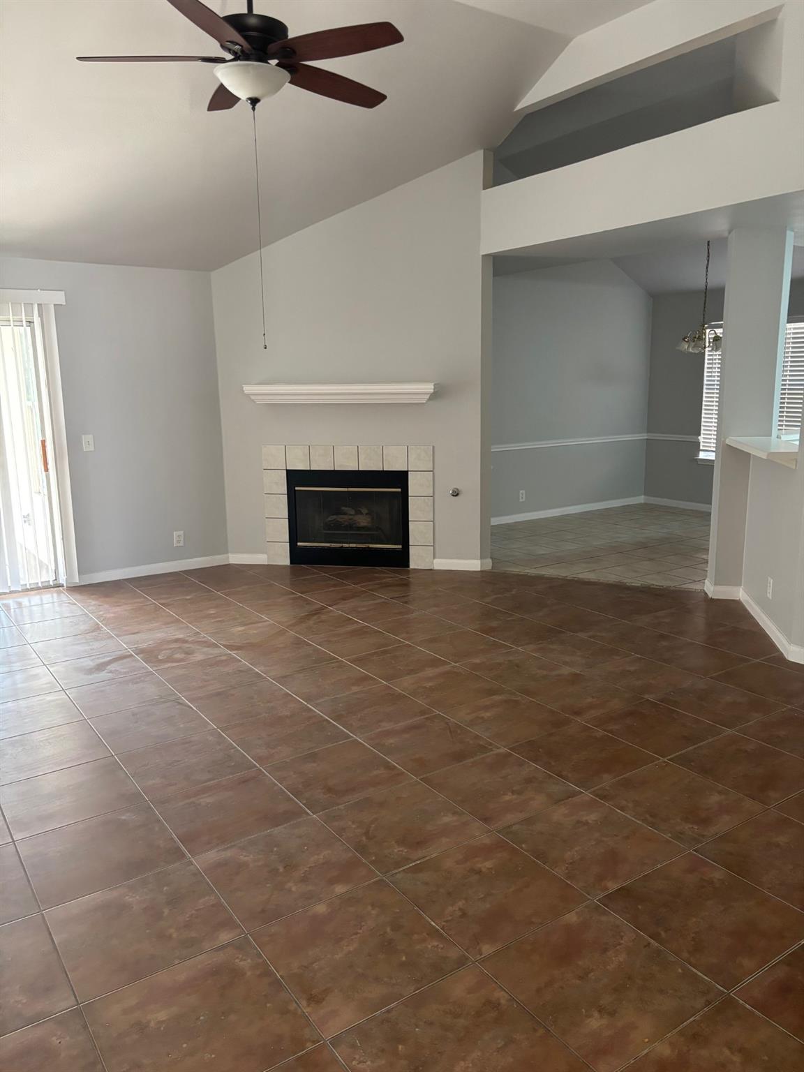 1605 Saint Leger St St Property Photo 4