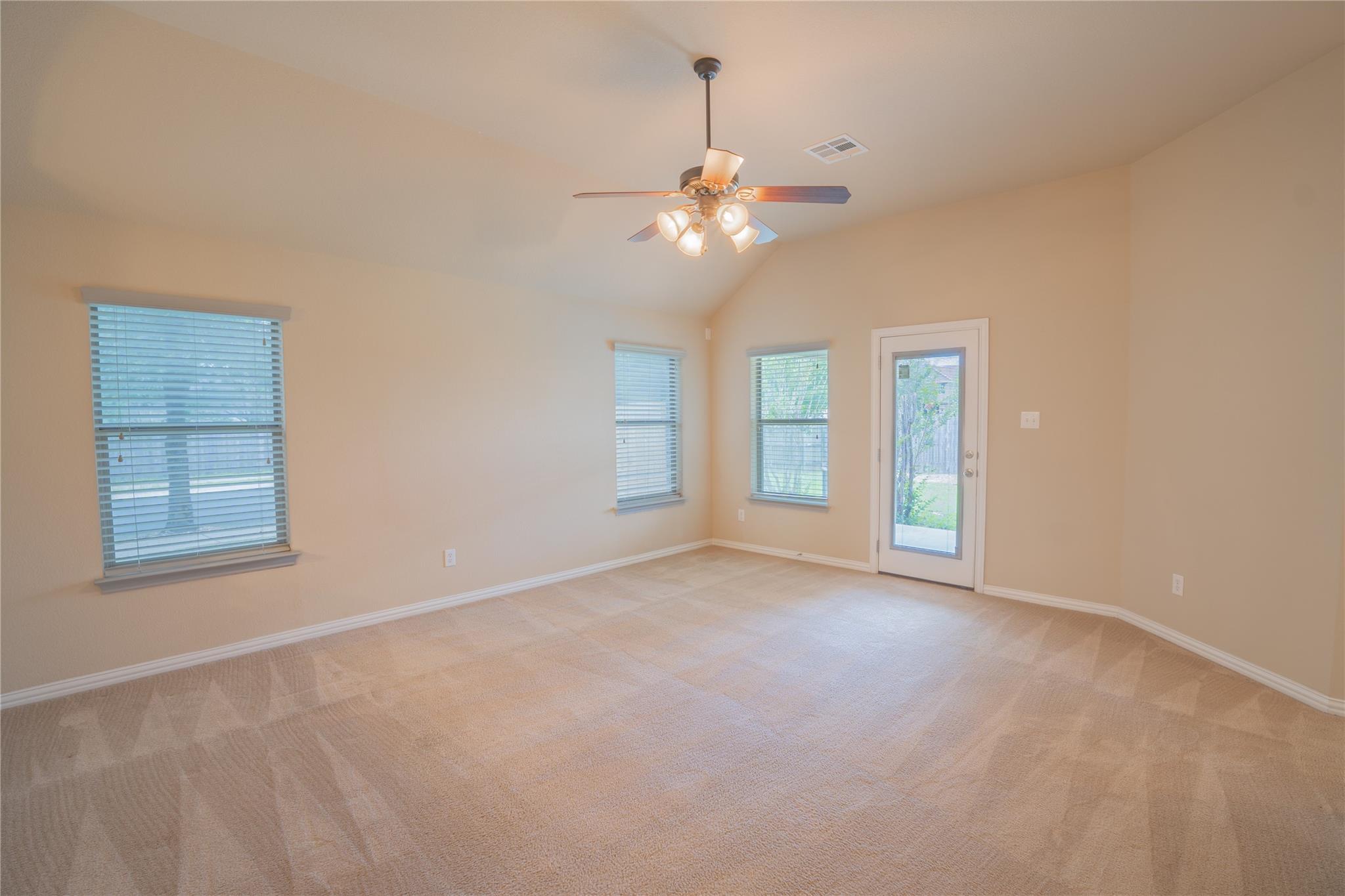 403 Tascate St Property Photo 2