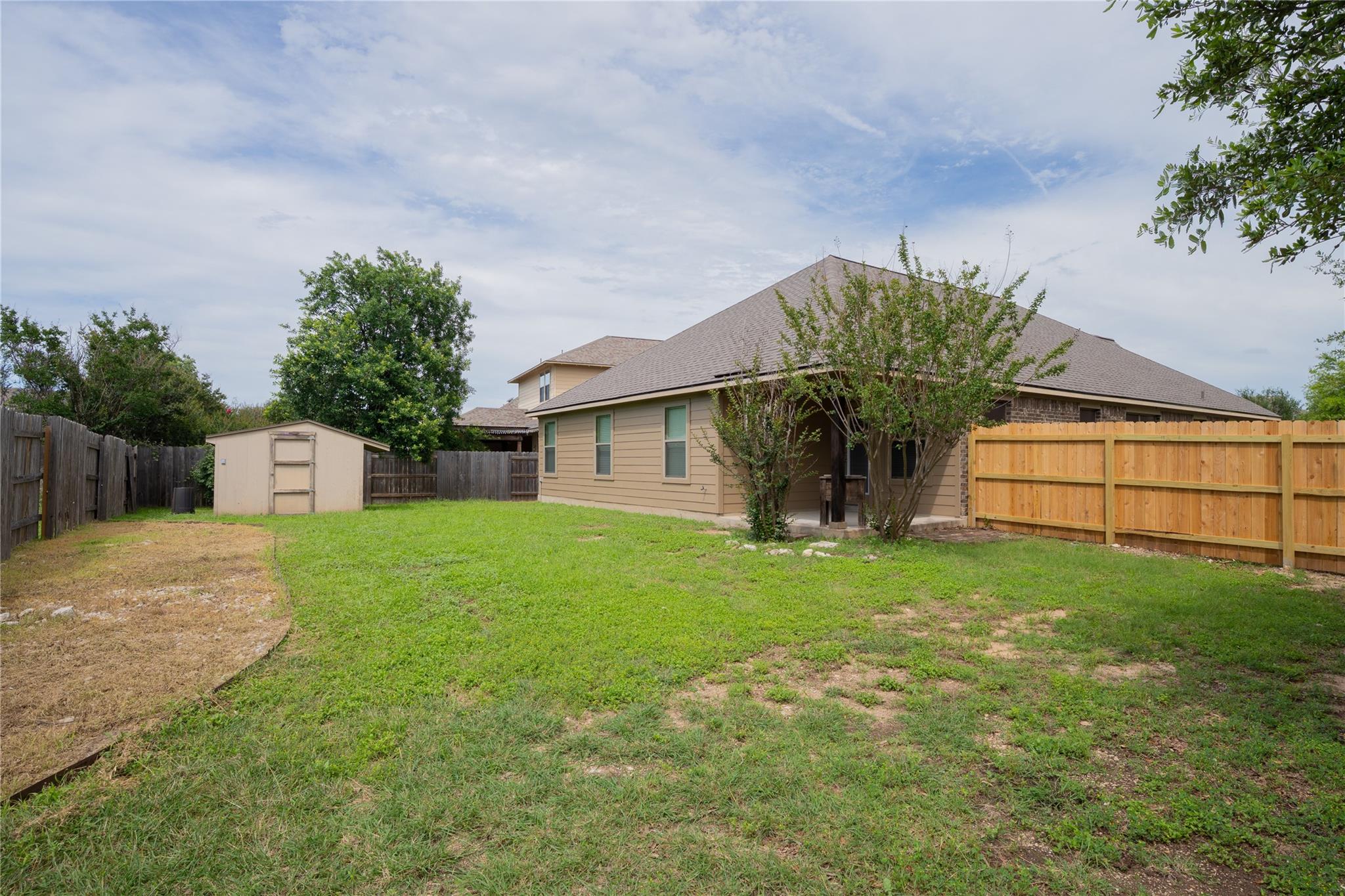 403 Tascate St Property Photo 26