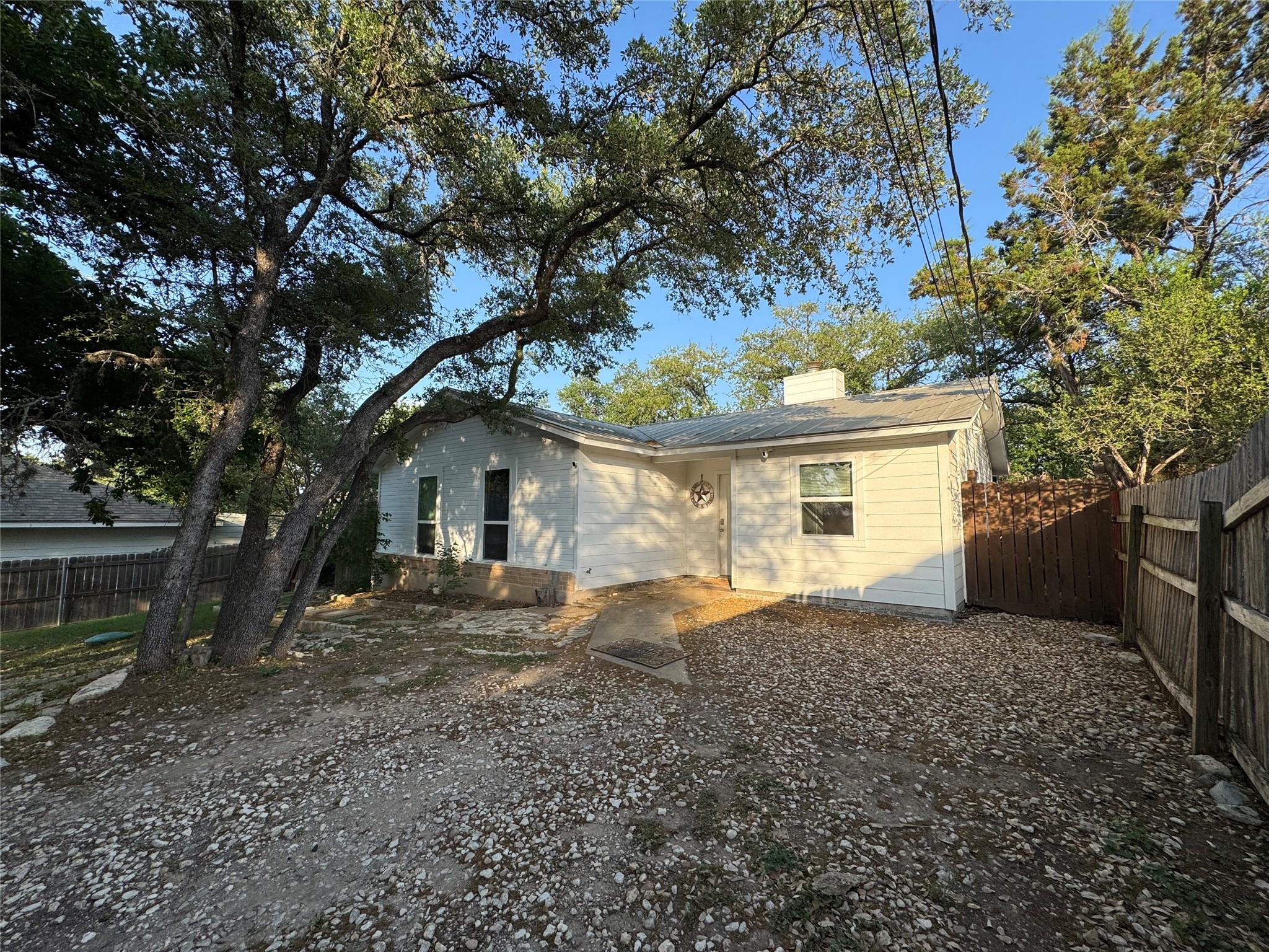 2203 Red Fox RD