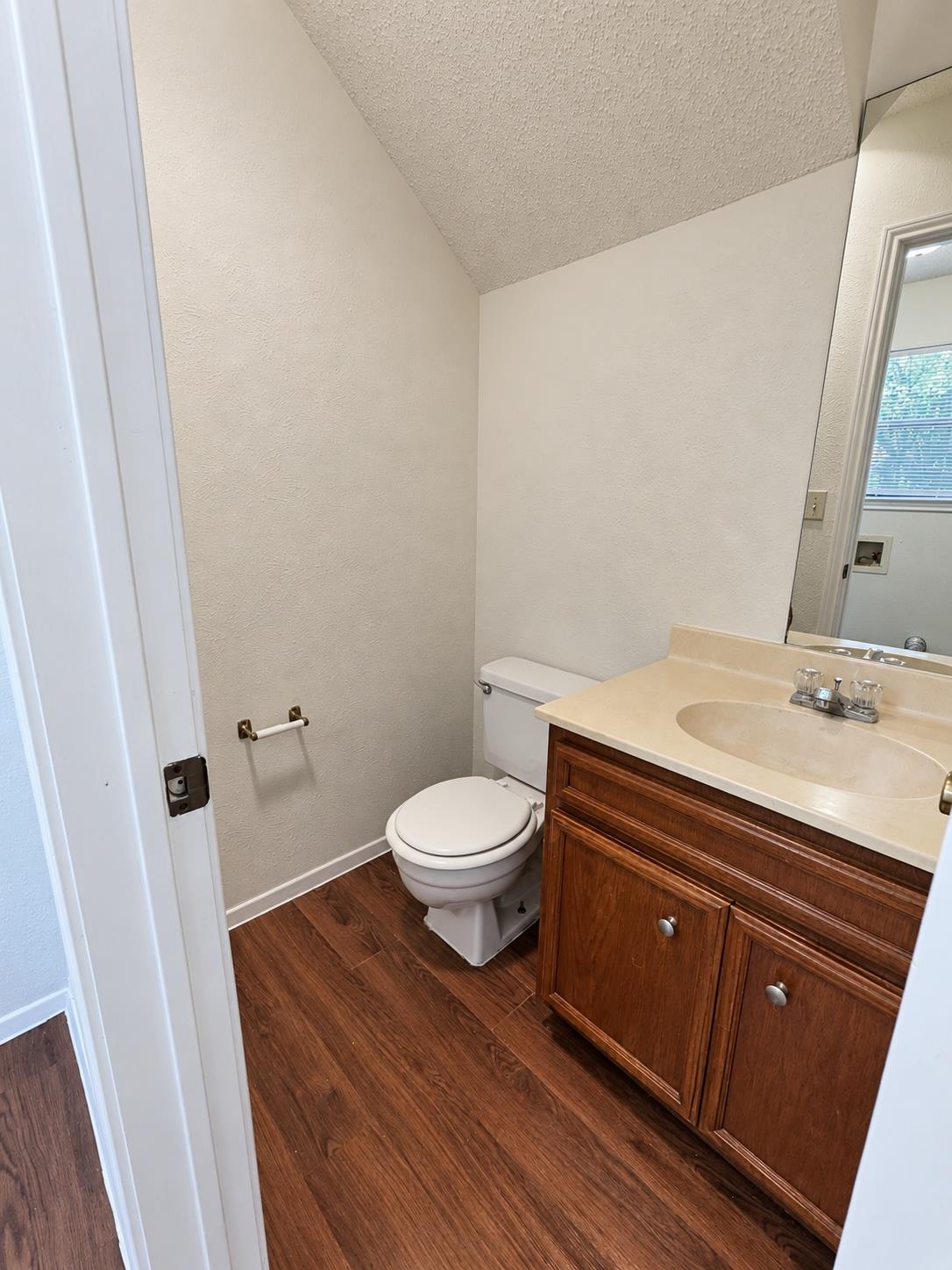 3518 Rollingway Cv #a Property Photo 5