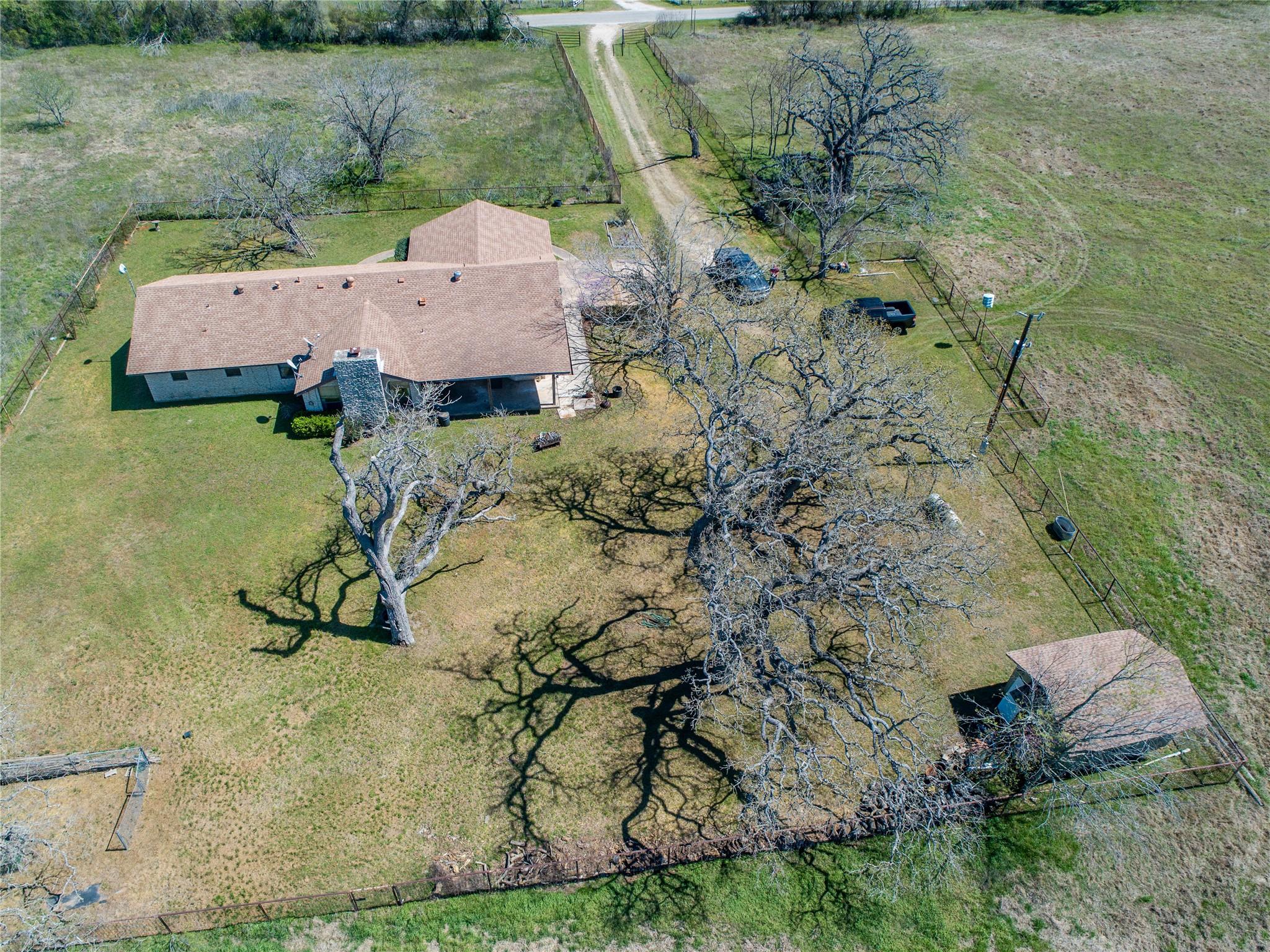 1584 Red Town Rd Property Photo 11