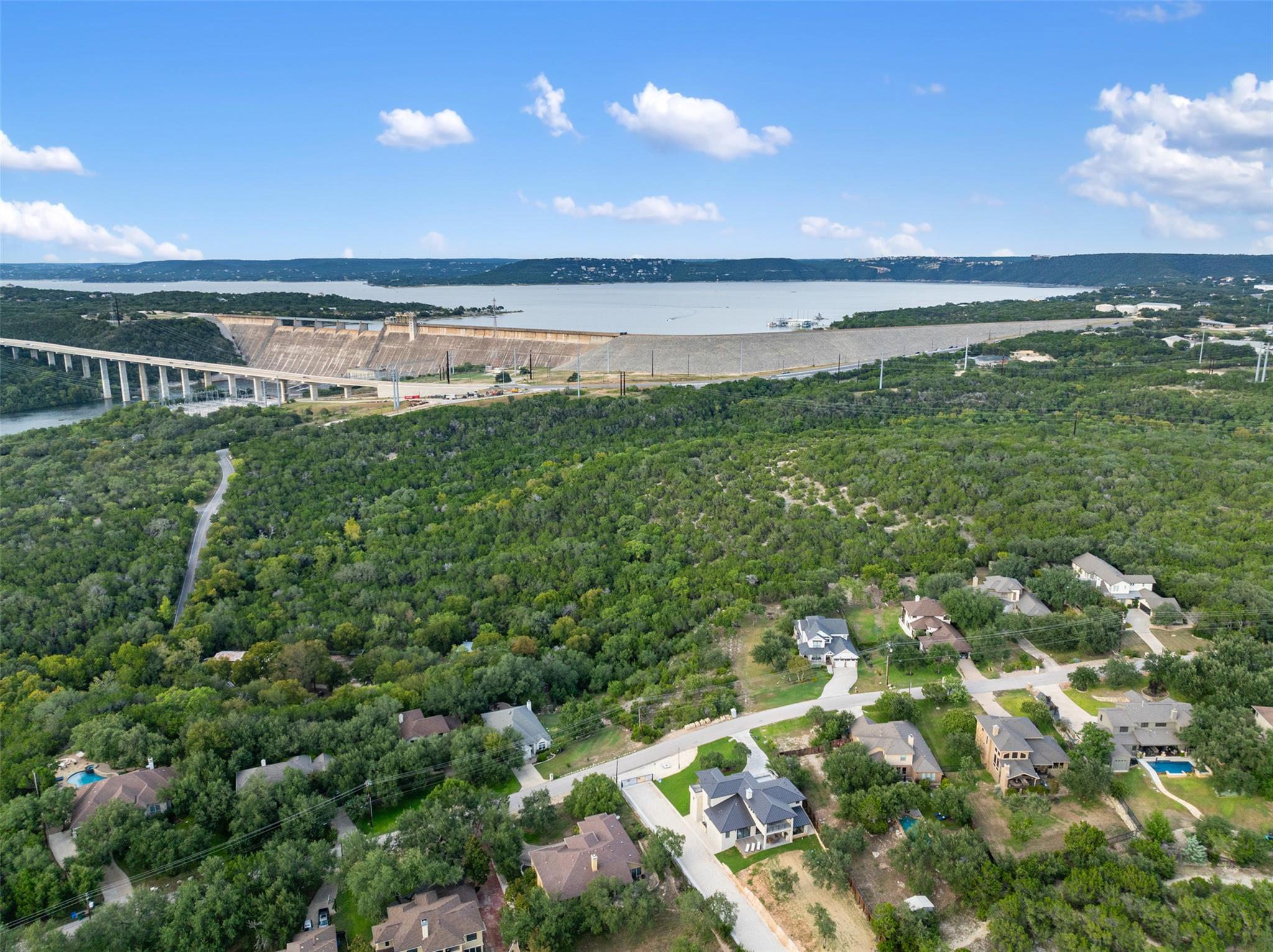 13701 Montview Dr Property Photo 29