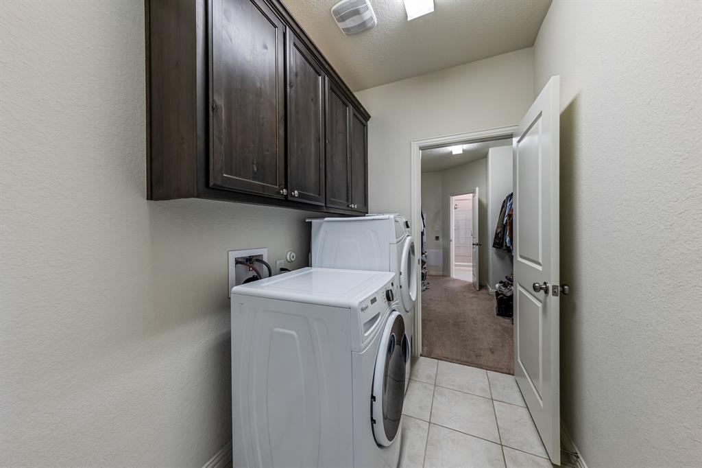 153 Silver Pass Property Photo 19