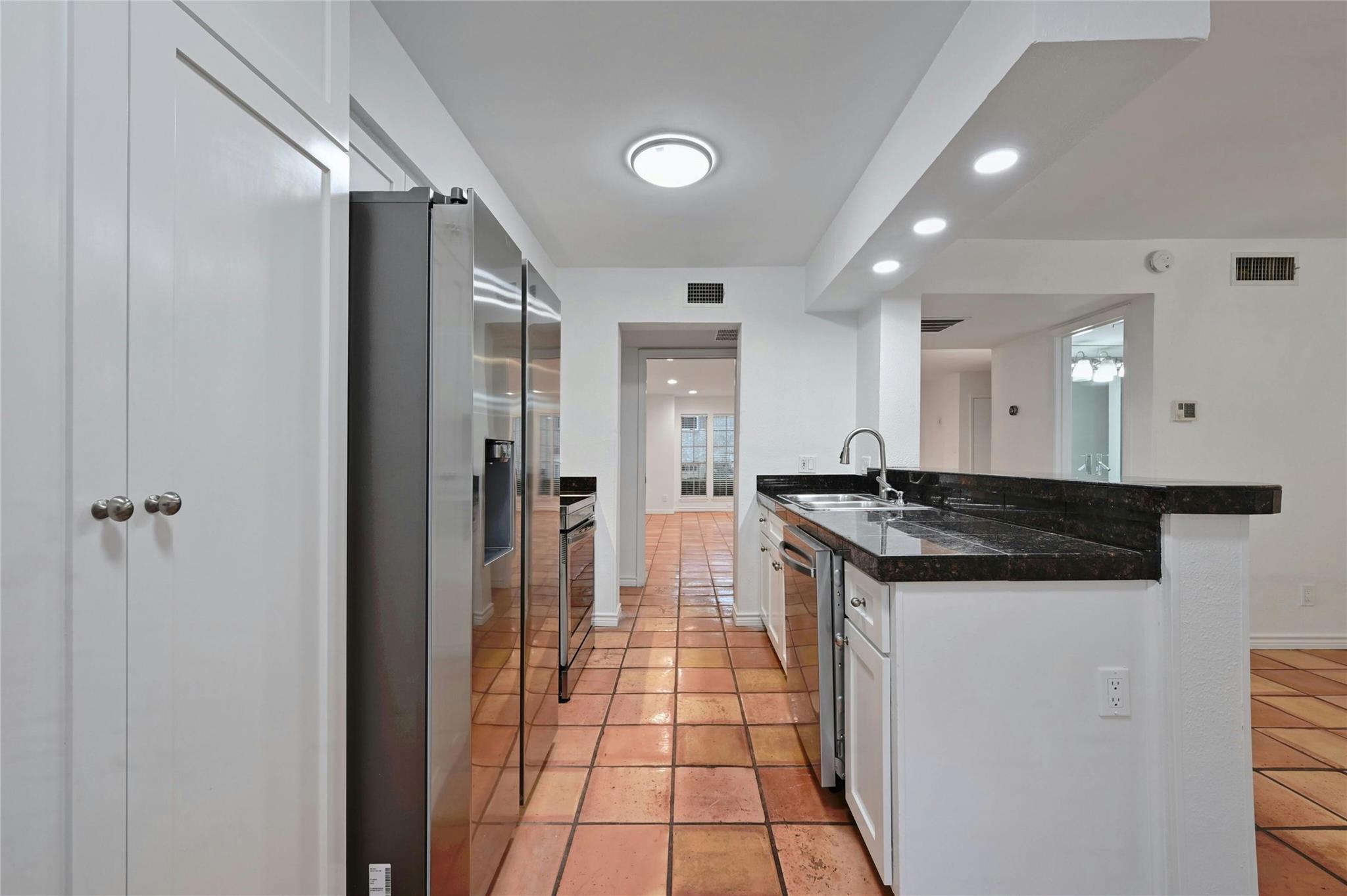 6637 Valleyside Rd Property Photo 11